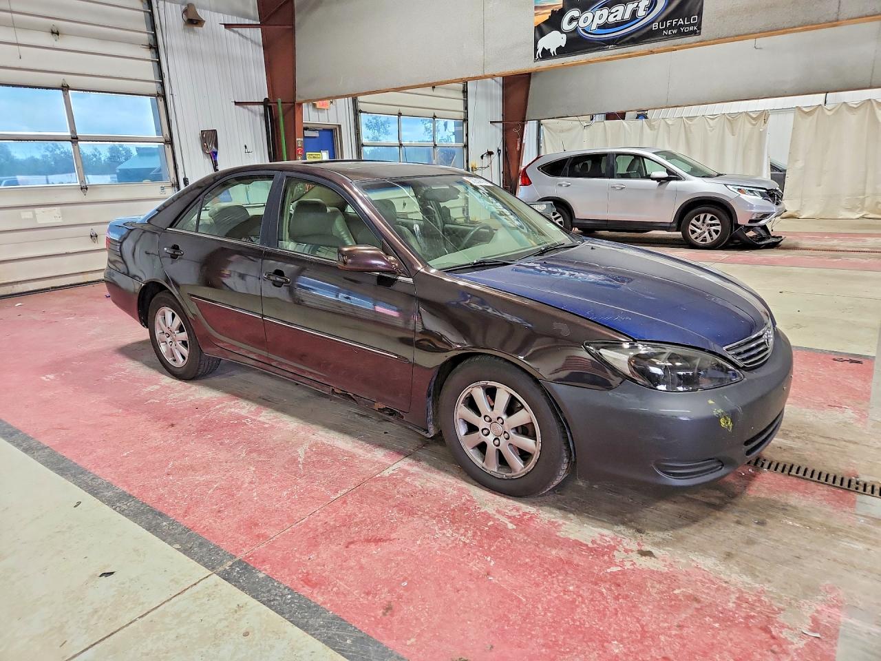 2002 Toyota Camry Le Automatic Purple vin: JTDBF30K120003499