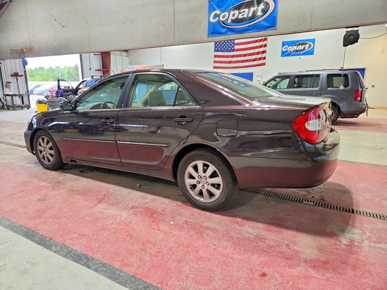 2002 Toyota Camry Le Automatic Purple vin: JTDBF30K120003499