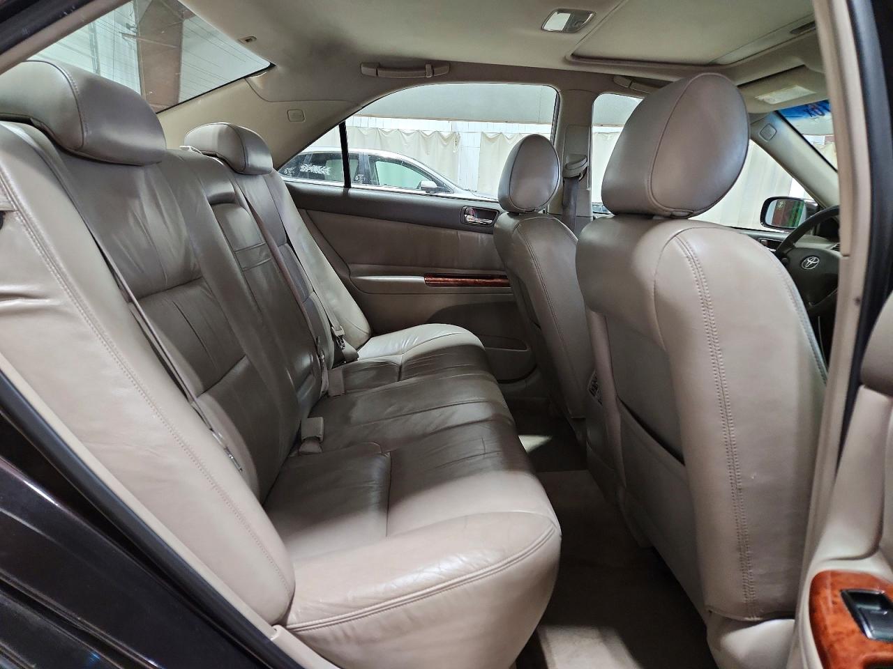 2002 Toyota Camry Le Automatic Purple vin: JTDBF30K120003499