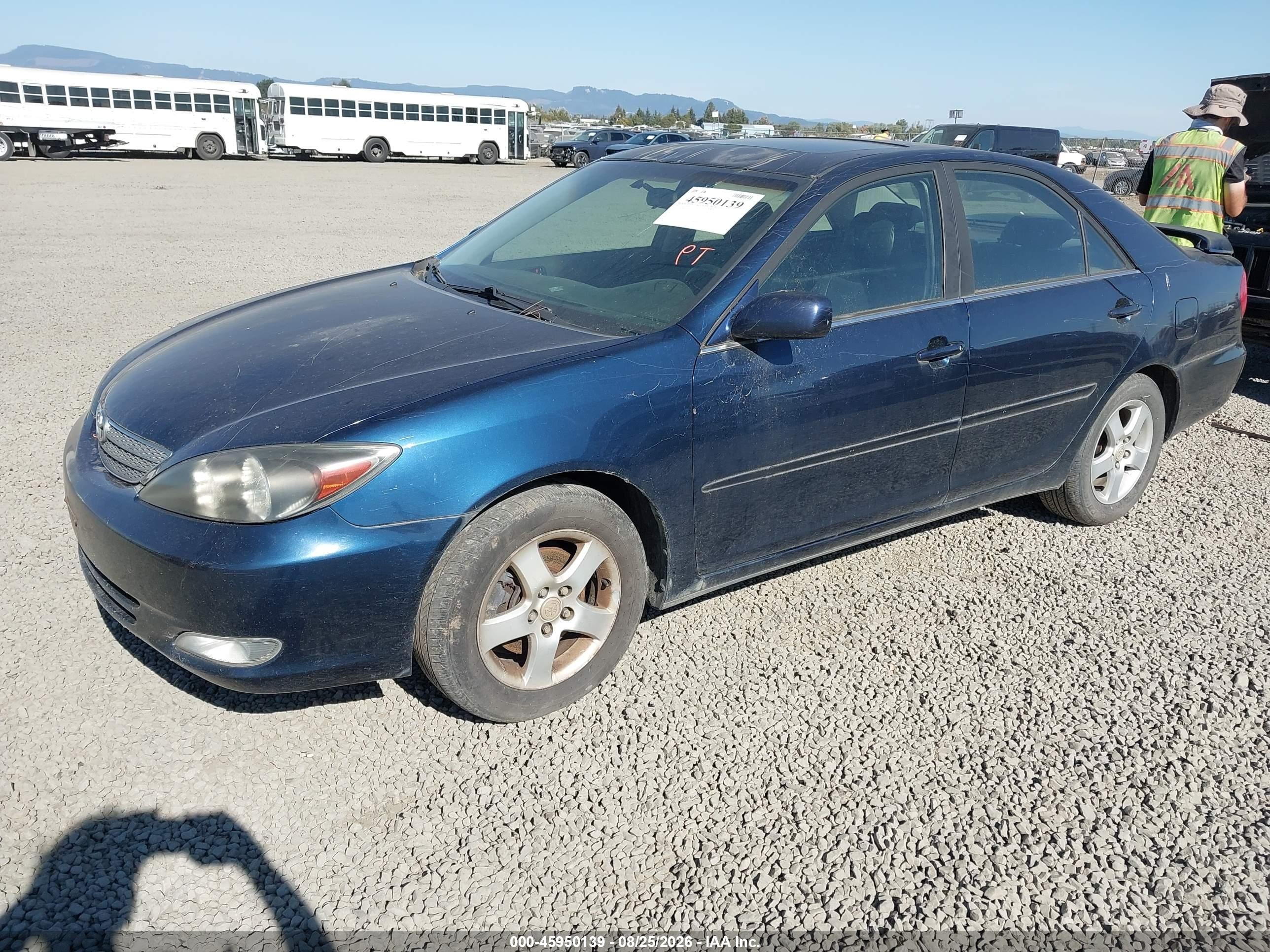 2002 Toyota Camry Se V6 Blue vin: JTDBF30K120021596