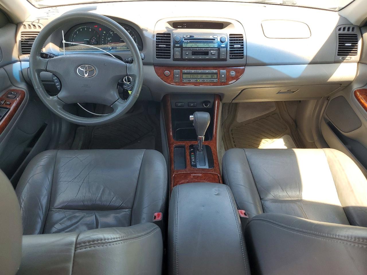 2002 Toyota Camry Xle V6 Серебряный vin: JTDBF30K120037362