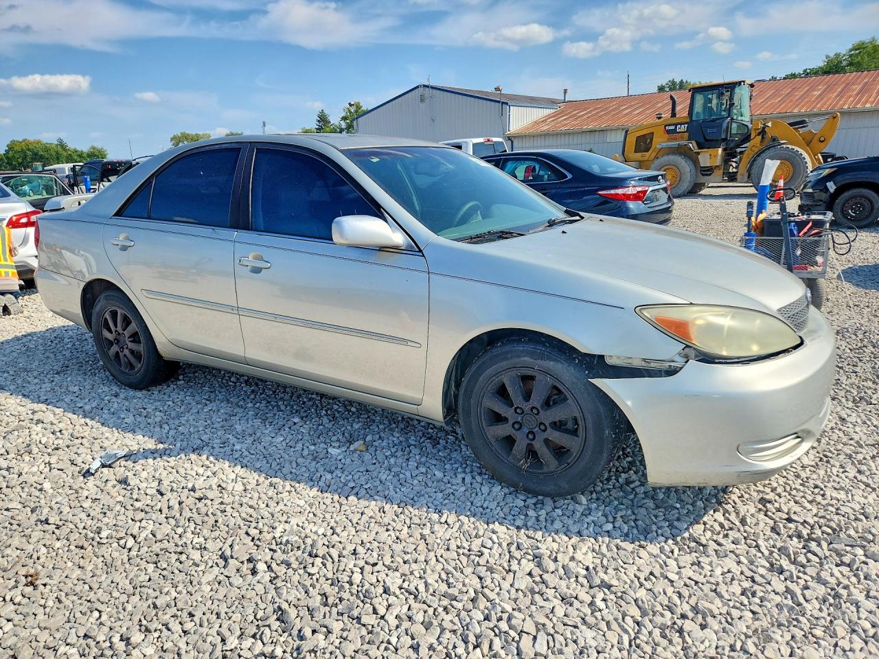 2002 Toyota Camry Xle V6 Серебряный vin: JTDBF30K220079815
