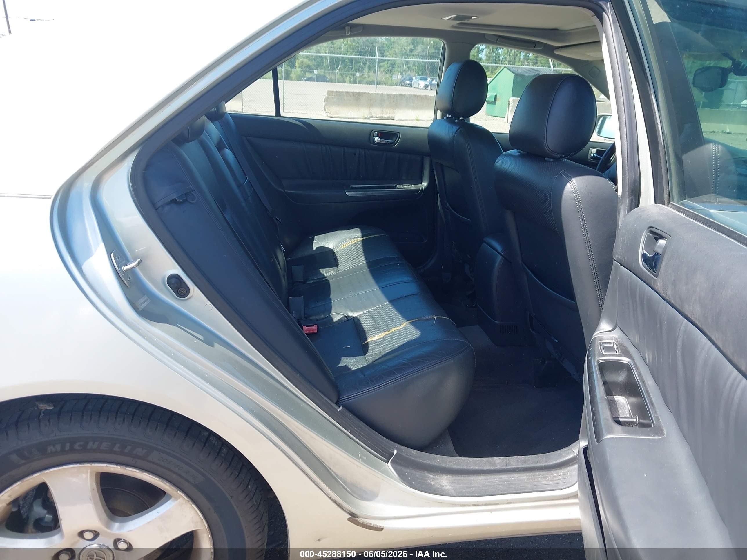 2002 Toyota Camry Se V6 Silver vin: JTDBF30K220082682