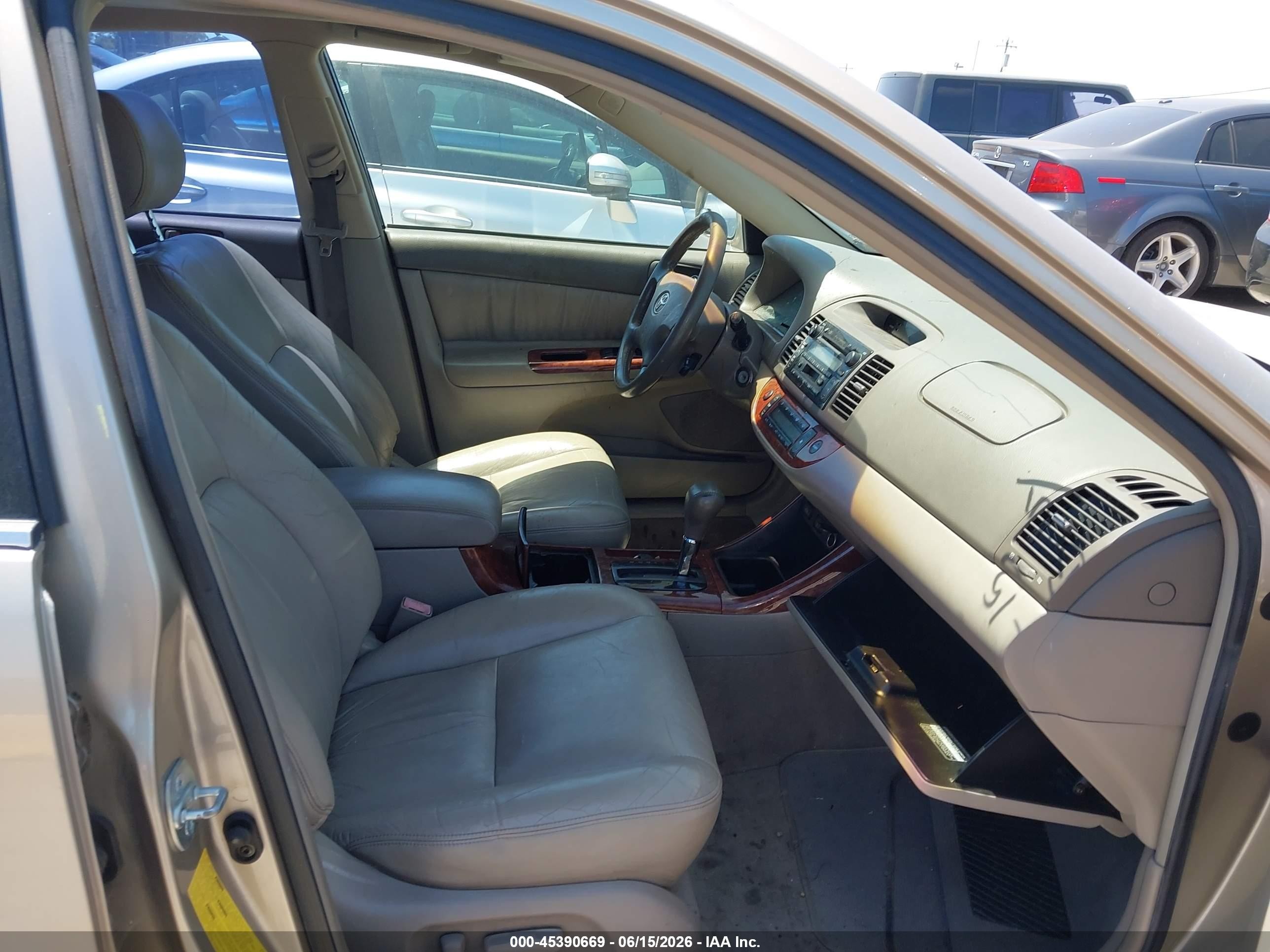 2003 Toyota Camry Xle V6 Beige vin: JTDBF30K230150674