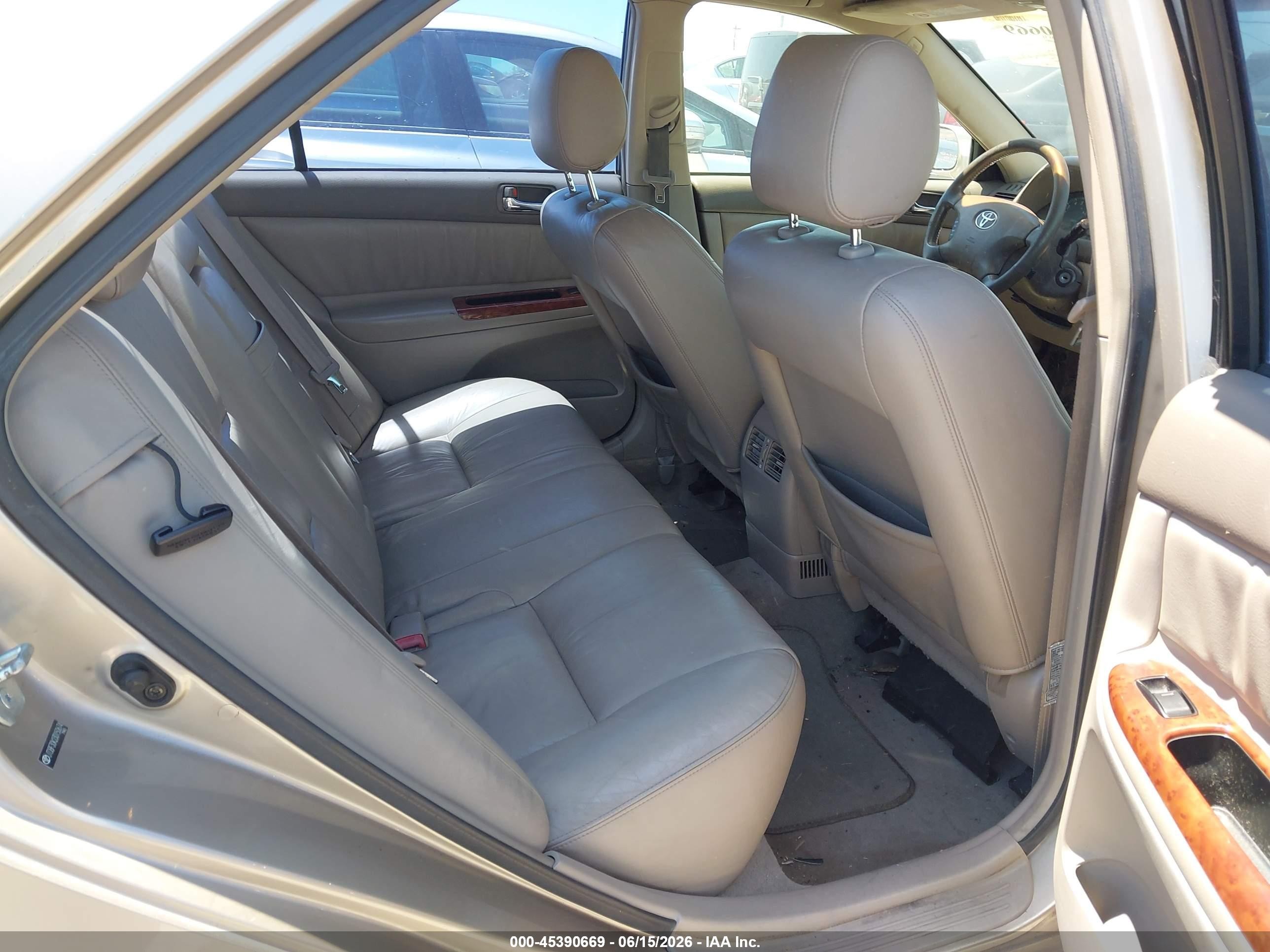 2003 Toyota Camry Xle V6 Beige vin: JTDBF30K230150674
