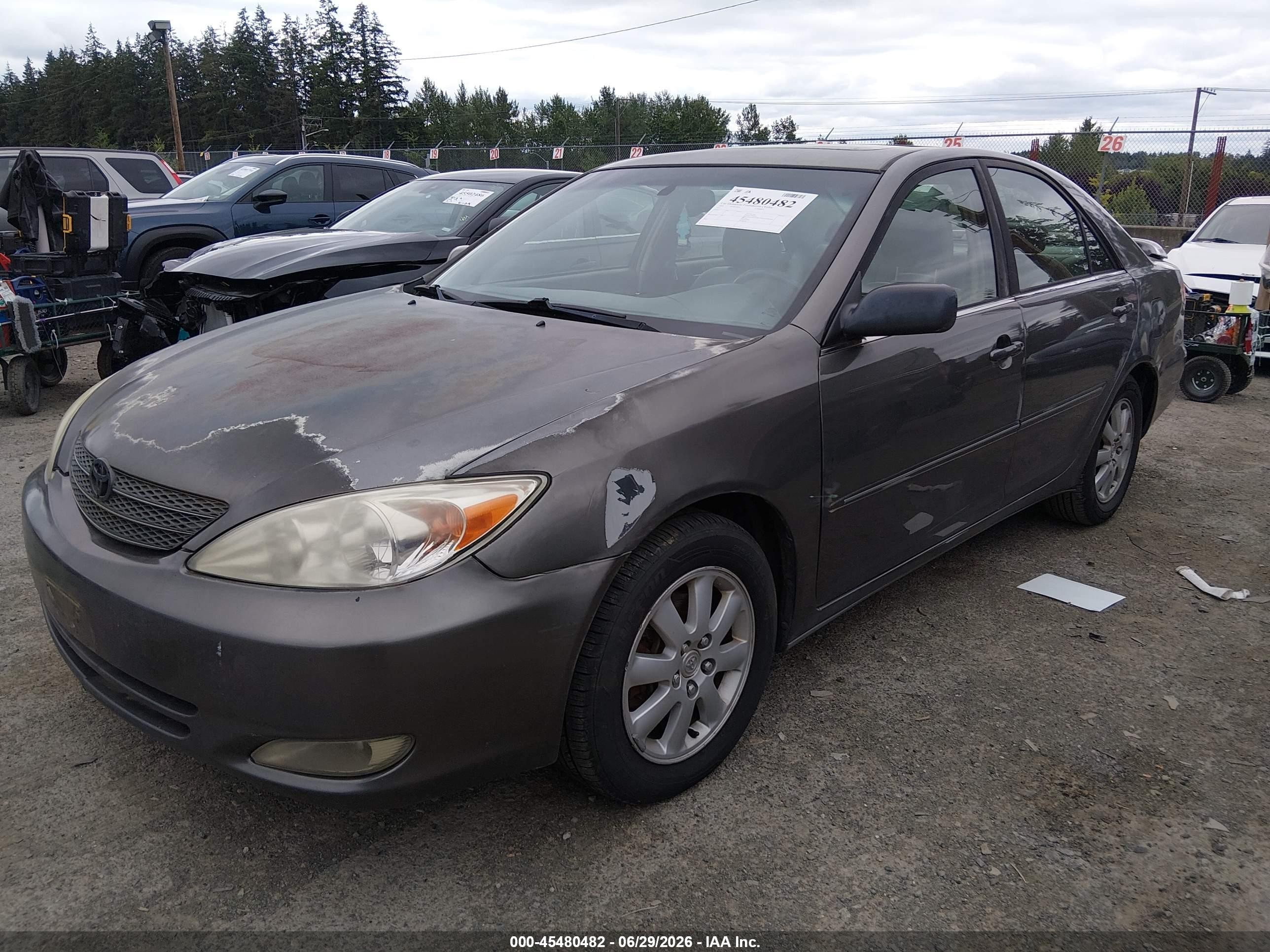 2004 Toyota Camry Le/xle Gray vin: JTDBF30K240152555