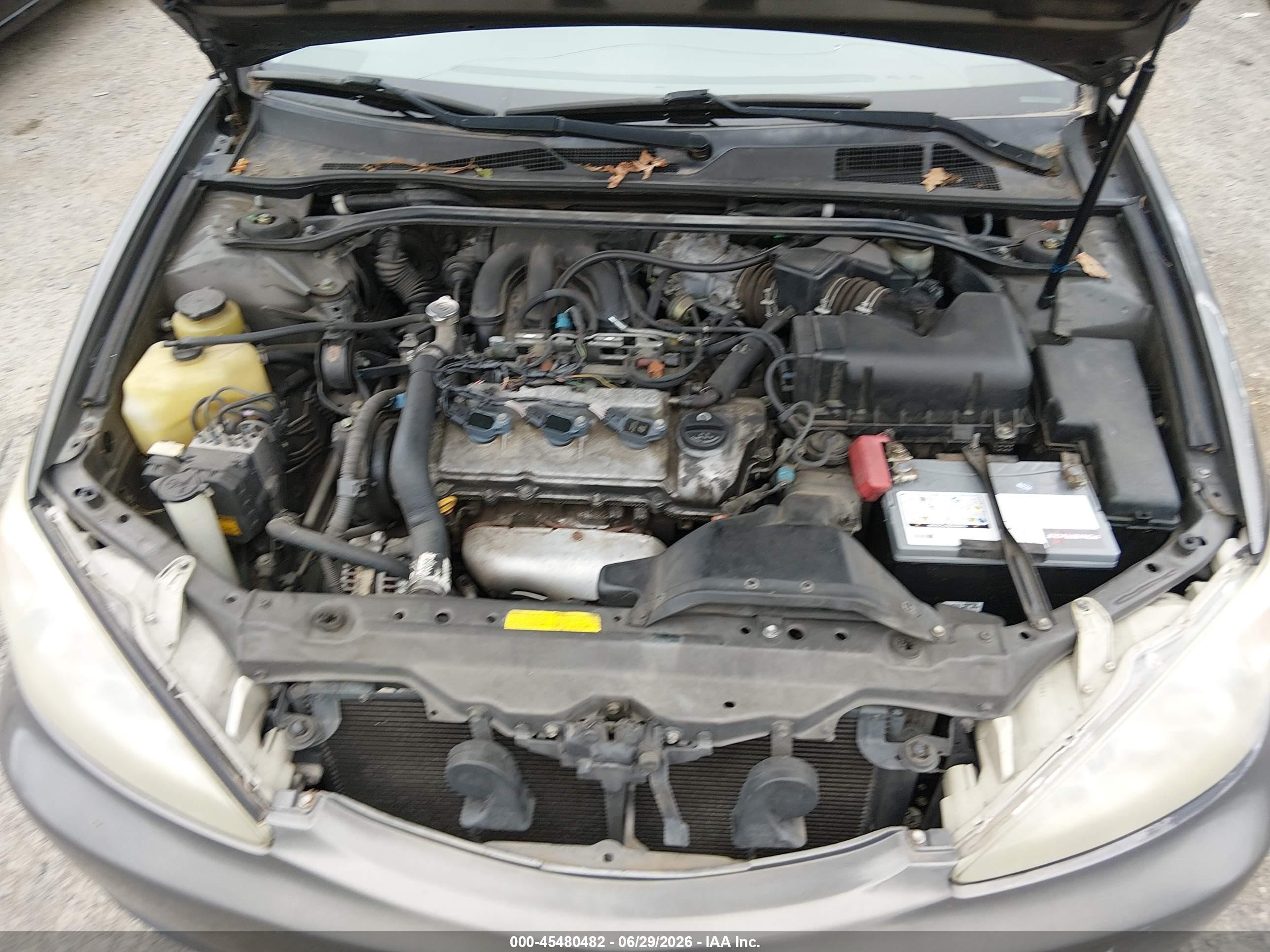 2004 Toyota Camry Le/xle Gray vin: JTDBF30K240152555