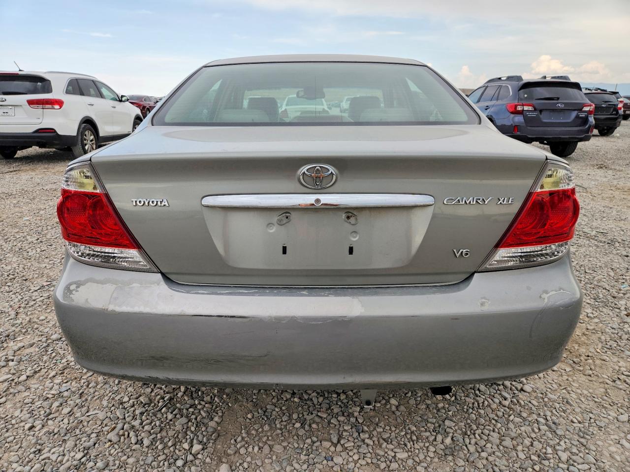 2005 Toyota Camry Xle V6 Silver vin: JTDBF30K450162859