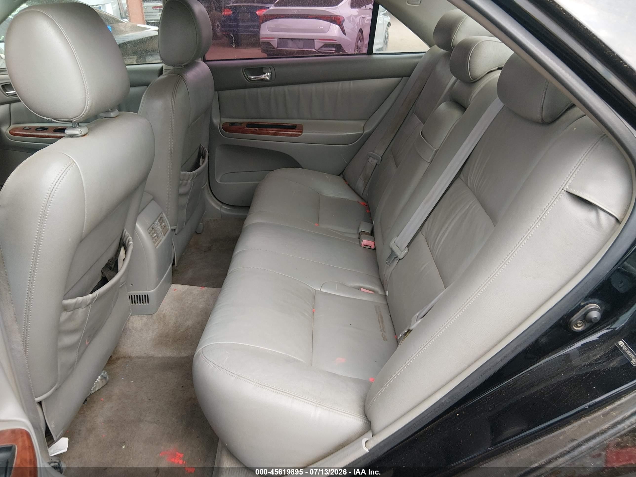2005 Toyota Camry Xle V6 Black vin: JTDBF30K450164370