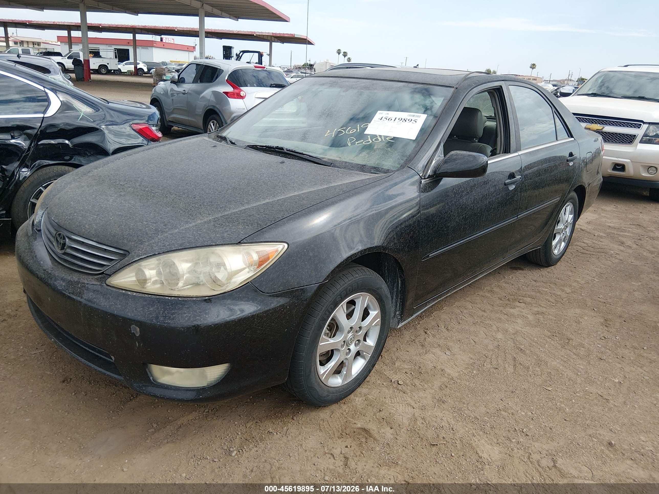 2005 Toyota Camry Xle V6 Black vin: JTDBF30K450164370