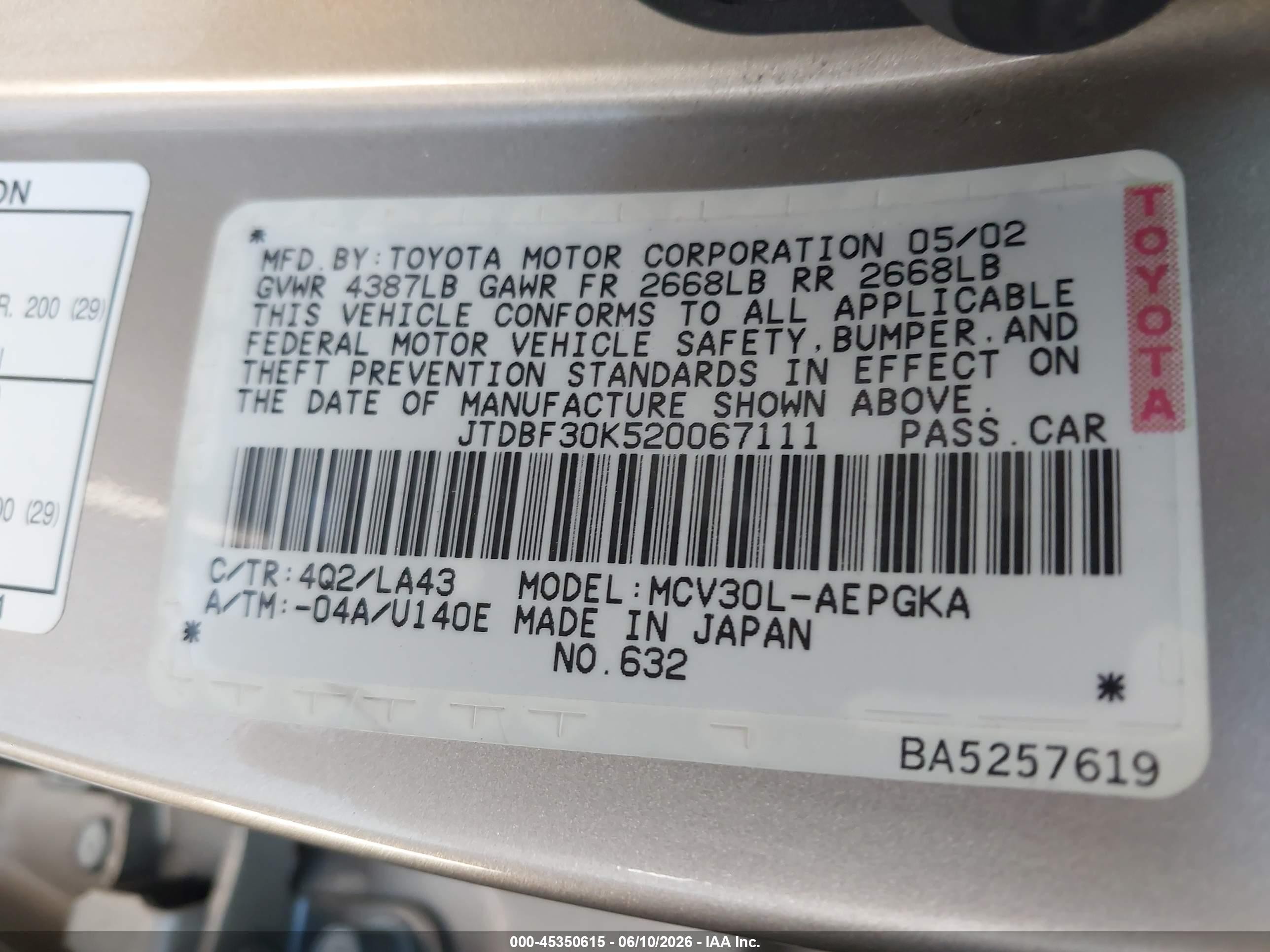 2002 Toyota Camry Xle Gold vin: JTDBF30K520067111