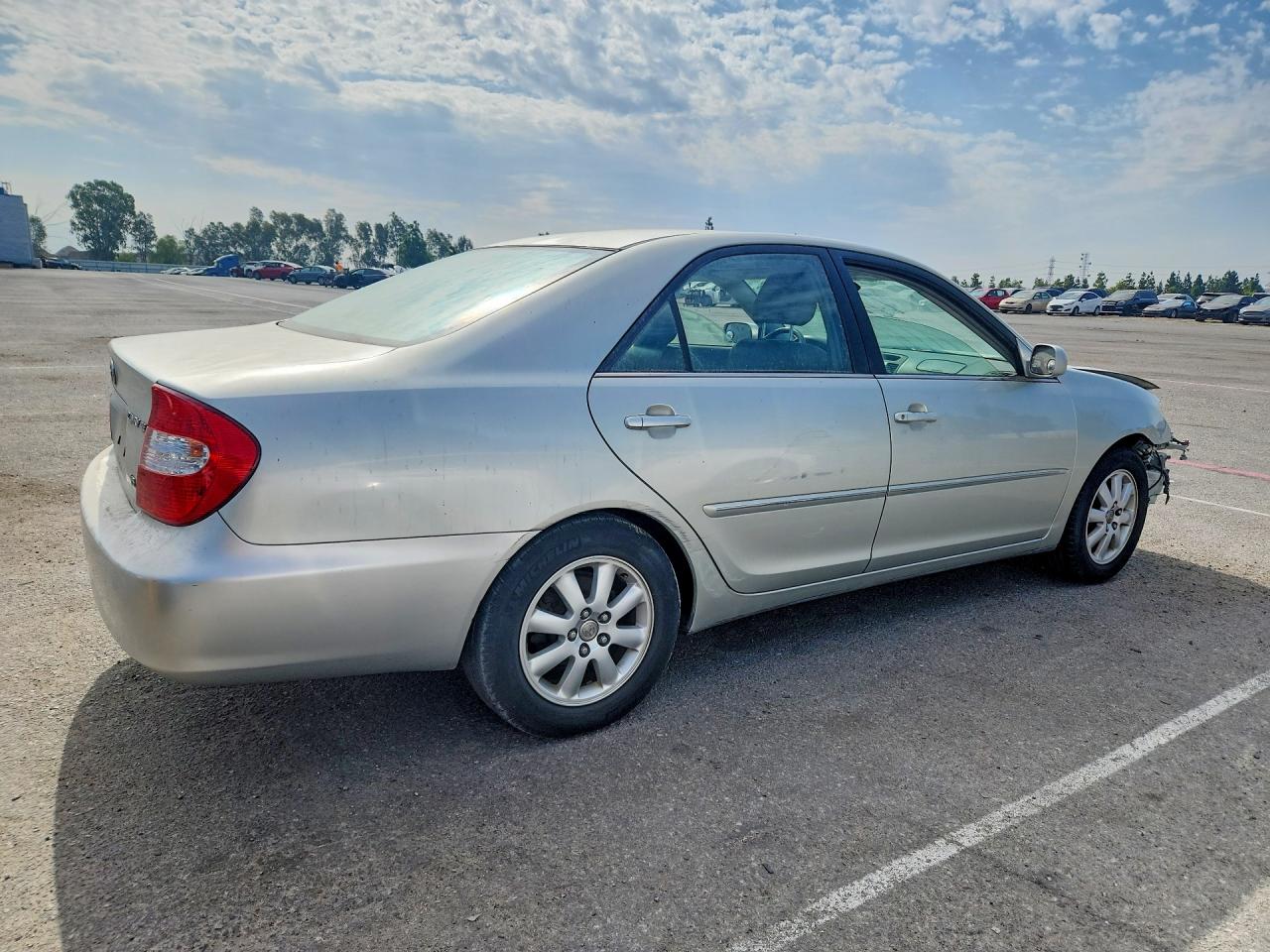 2002 Toyota Camry Xle V6 Silver vin: JTDBF30K620005894