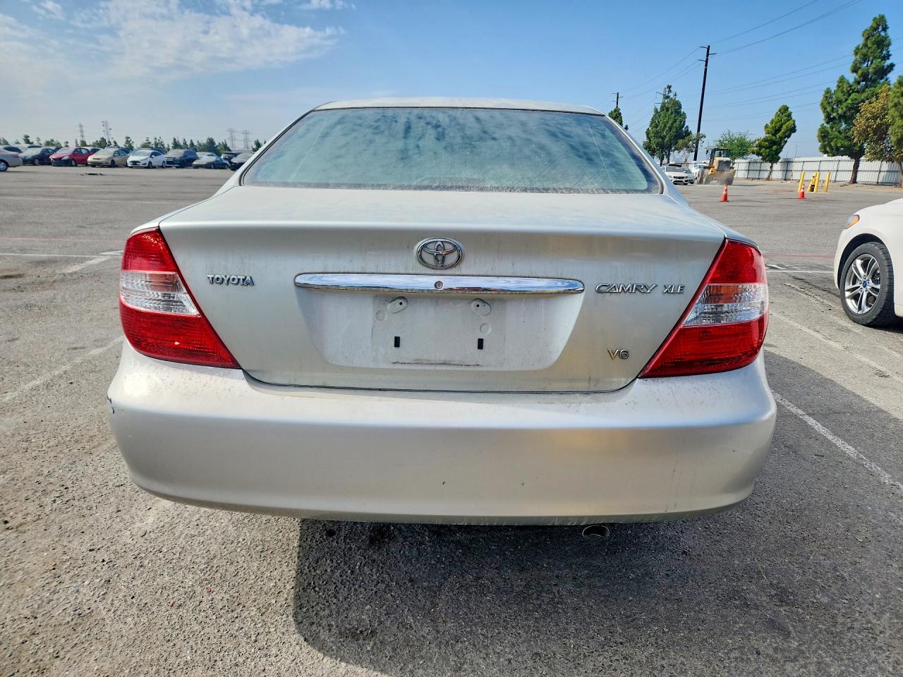 2002 Toyota Camry Xle V6 Silver vin: JTDBF30K620005894