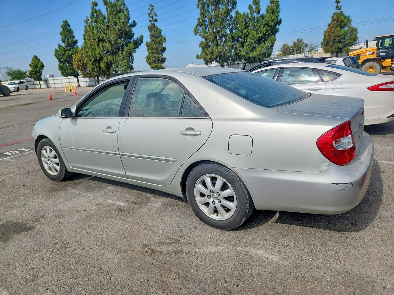 2002 Toyota Camry Xle V6 Silver vin: JTDBF30K620005894