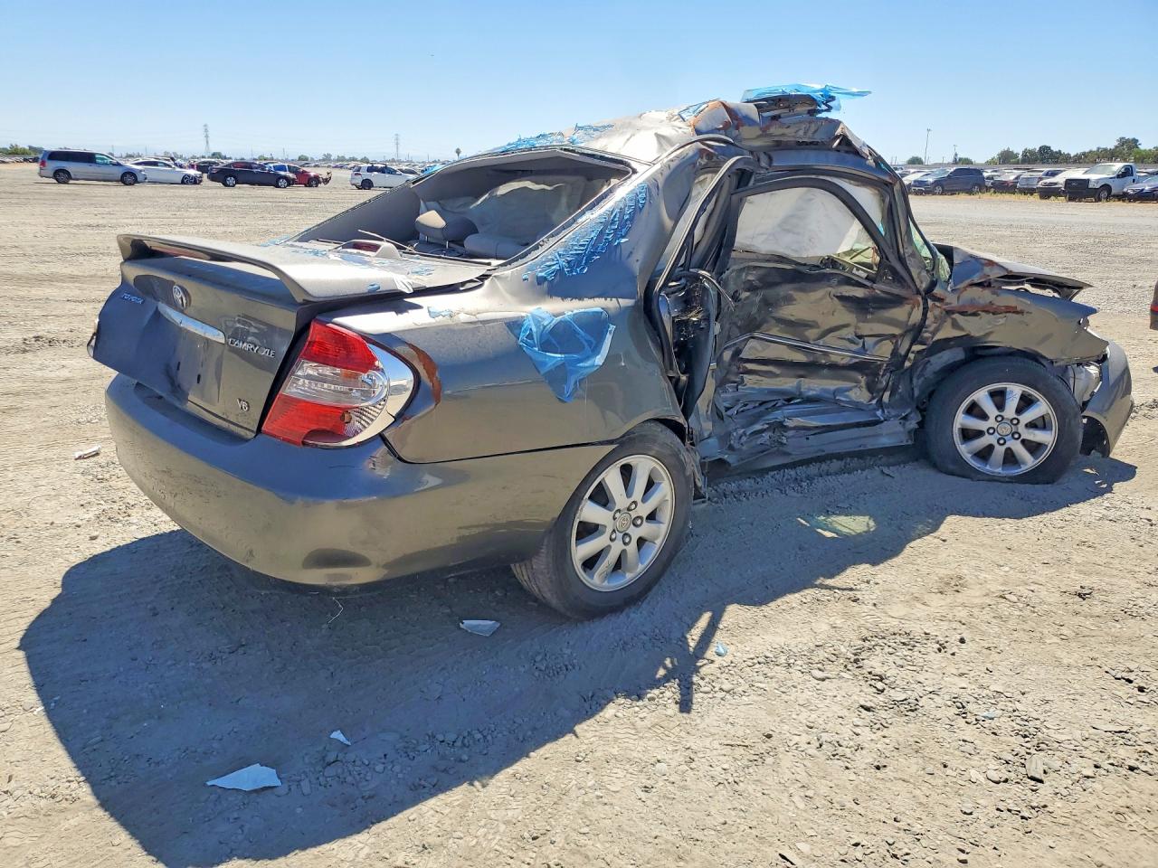 2003 Toyota Camry Xle V6 Серый vin: JTDBF30K630150144