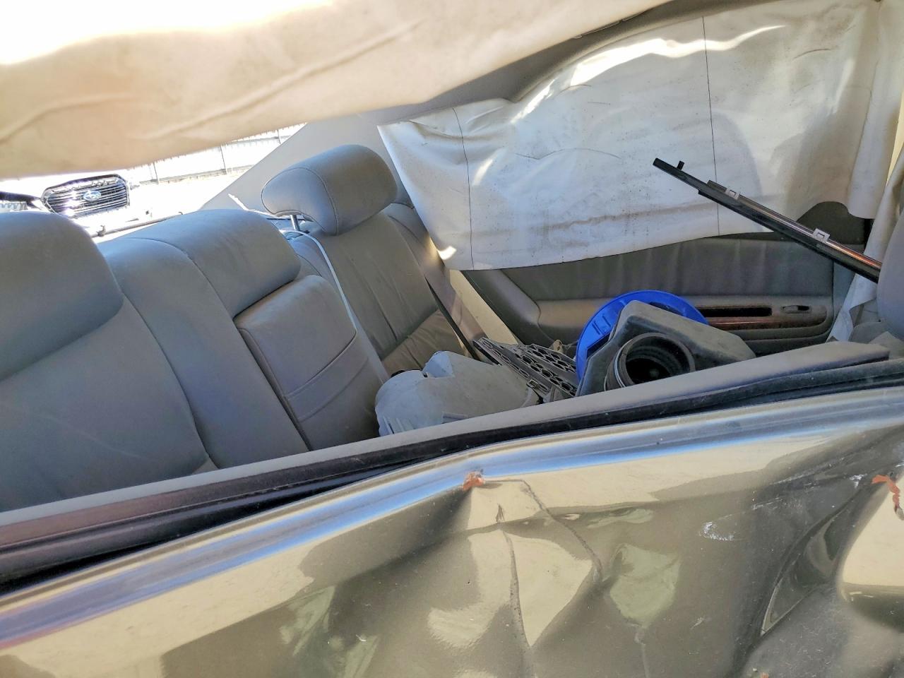 2003 Toyota Camry Xle V6 Серый vin: JTDBF30K630150144