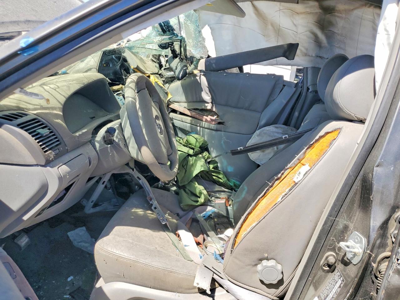 2003 Toyota Camry Xle V6 Серый vin: JTDBF30K630150144