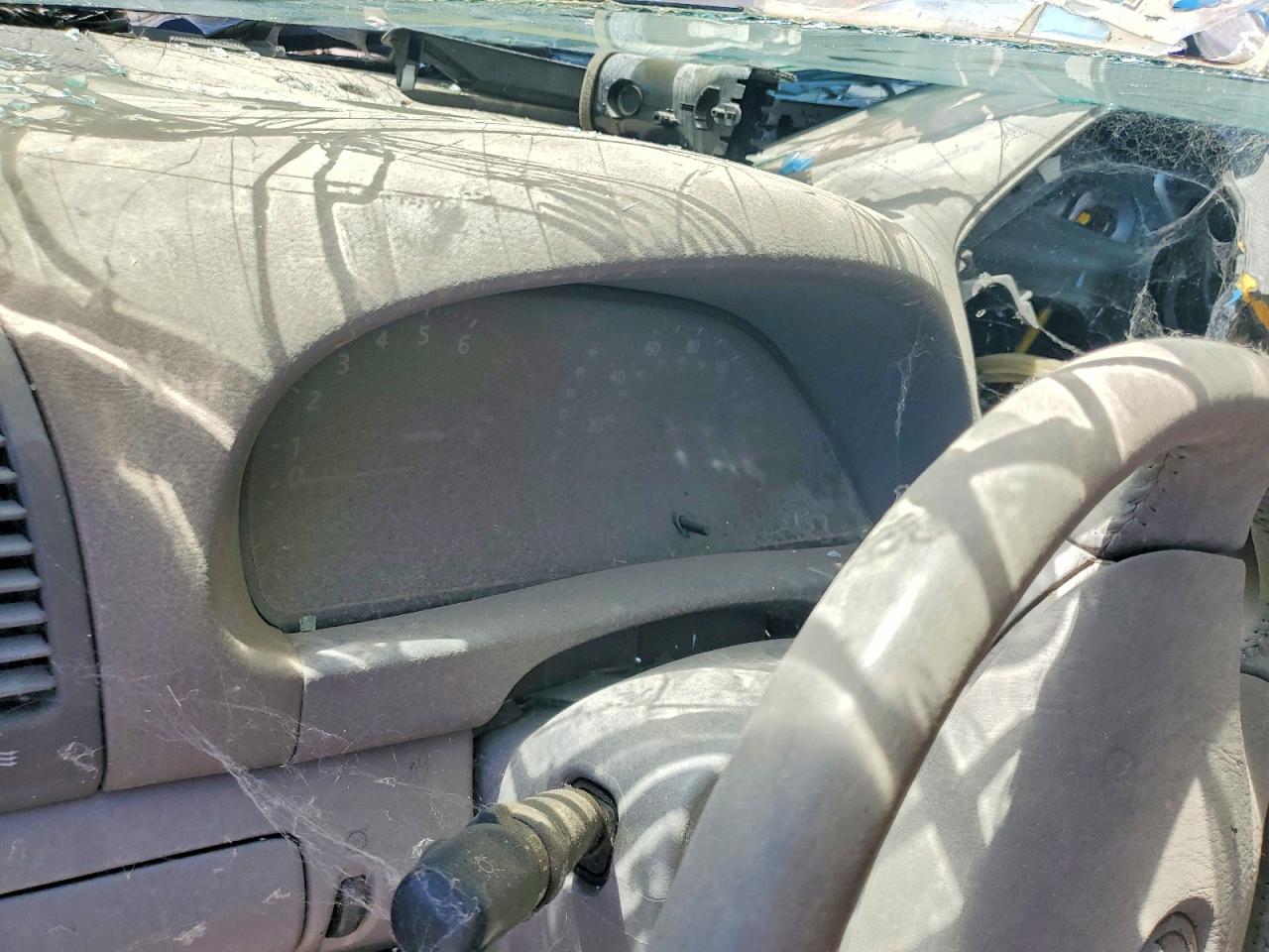 2003 Toyota Camry Xle V6 Серый vin: JTDBF30K630150144