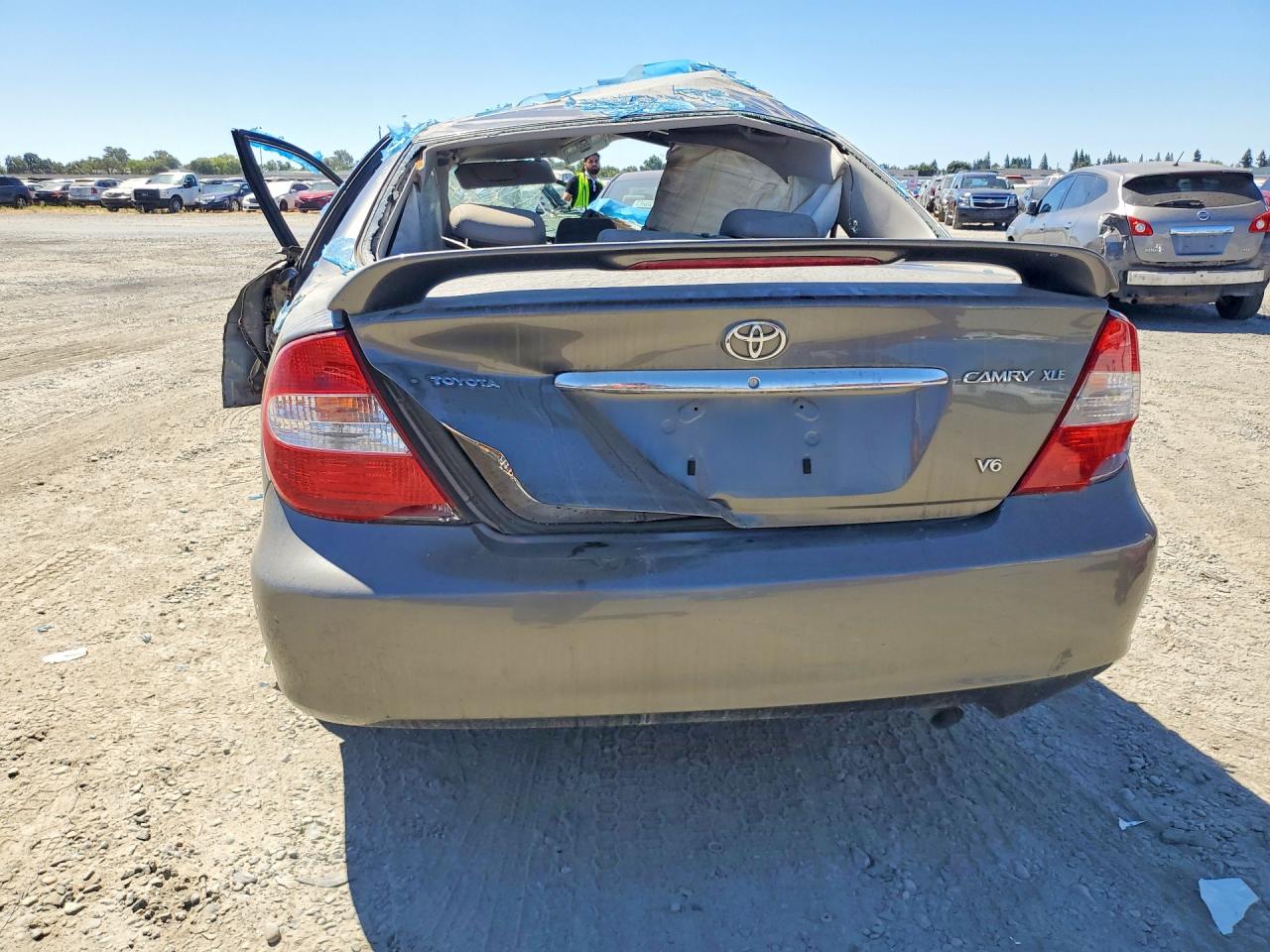 2003 Toyota Camry Xle V6 Серый vin: JTDBF30K630150144