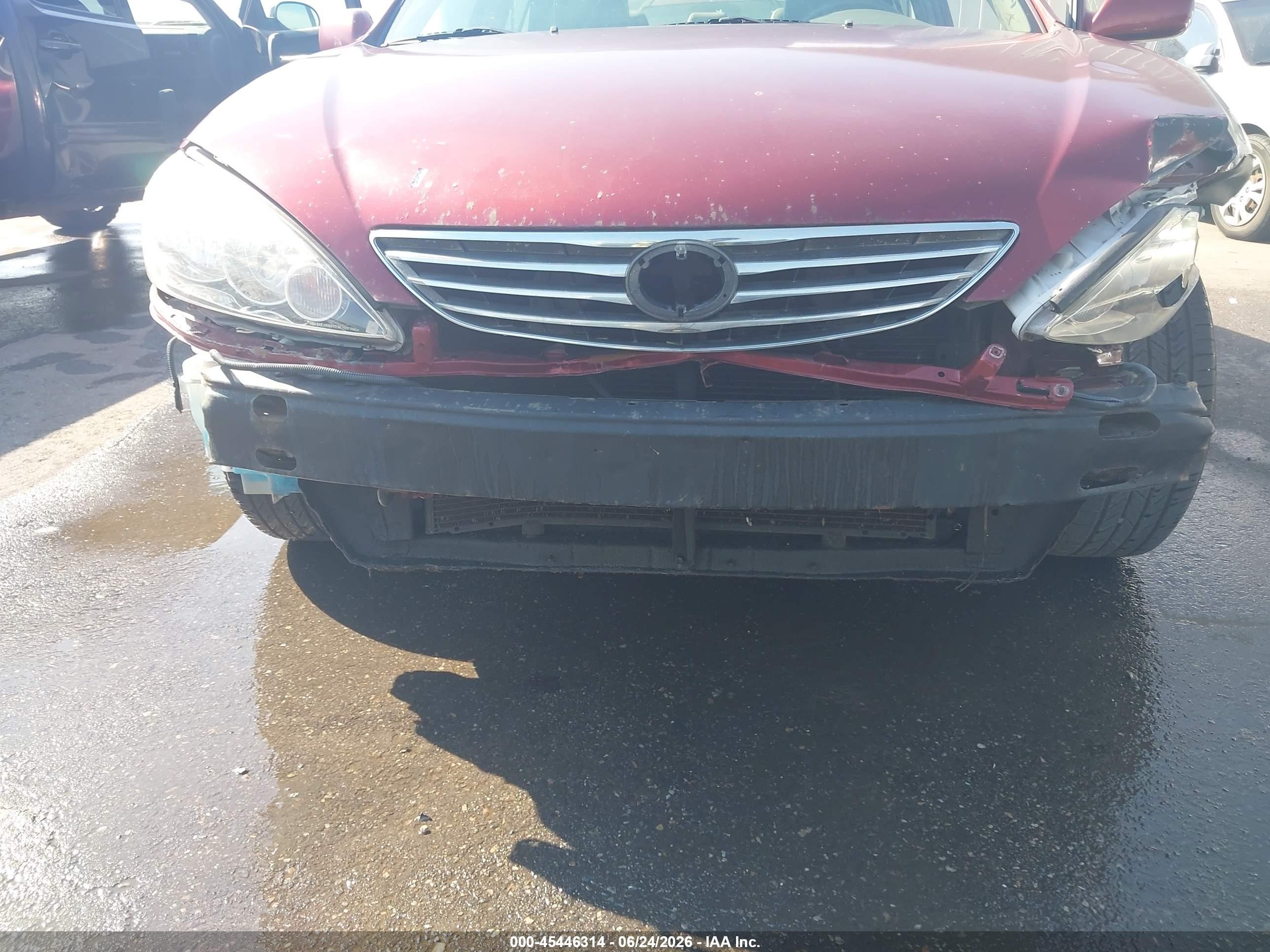 2005 Toyota Camry Xle V6 Red vin: JTDBF30K650162748