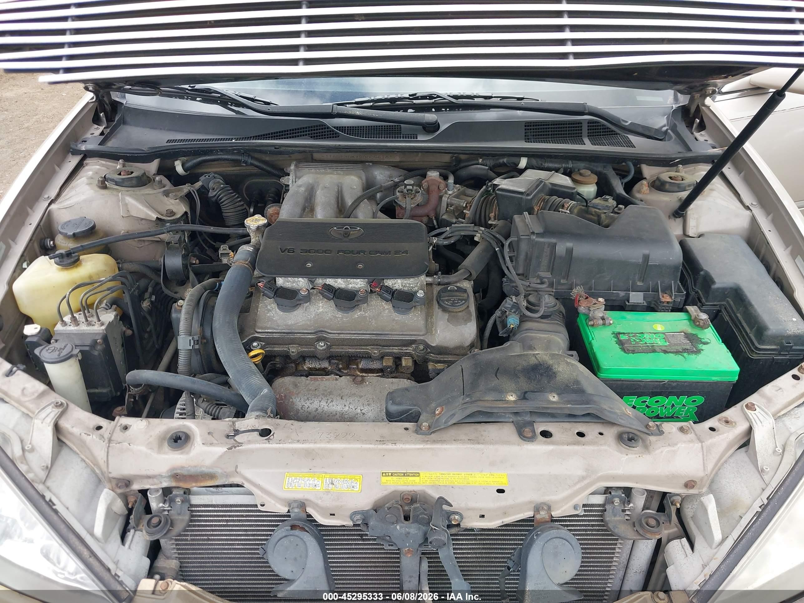 2002 Toyota Camry Xle V6 Gold vin: JTDBF30K720005418