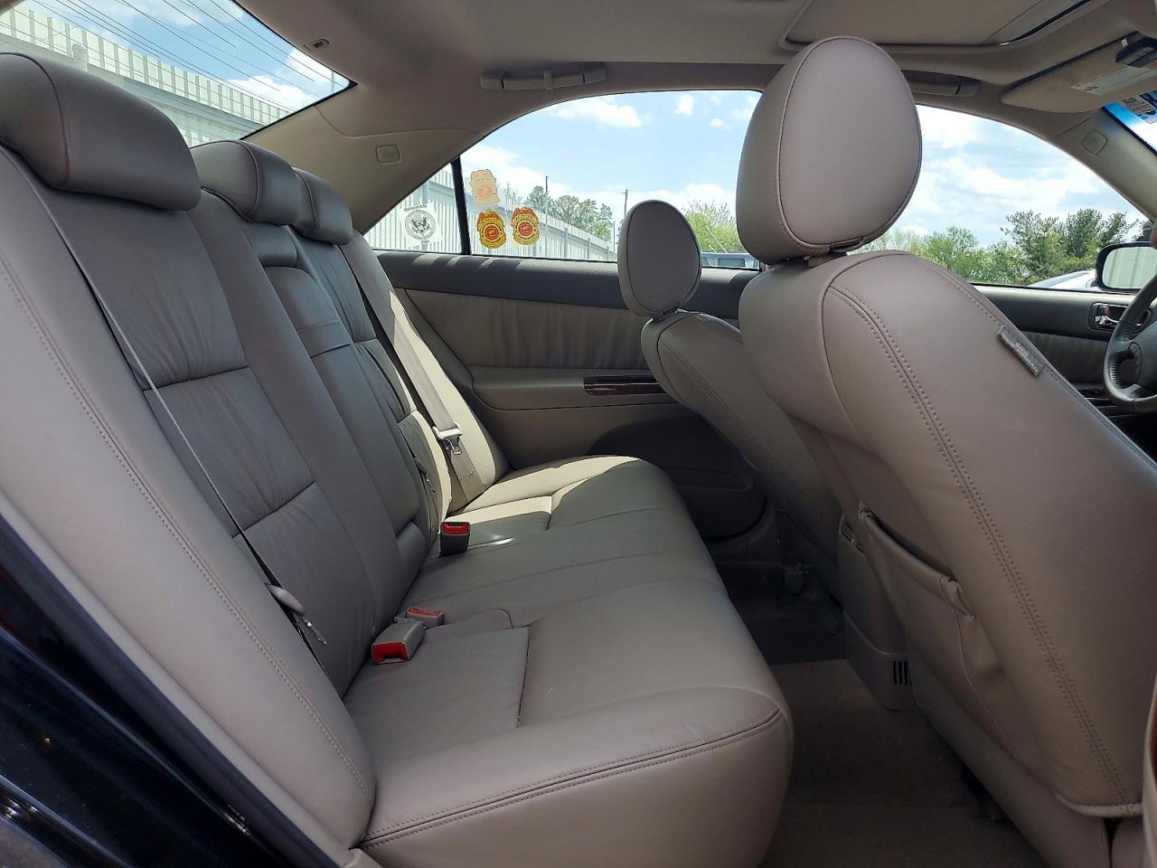 2006 Toyota Camry Xle V6 Black vin: JTDBF30K760167359