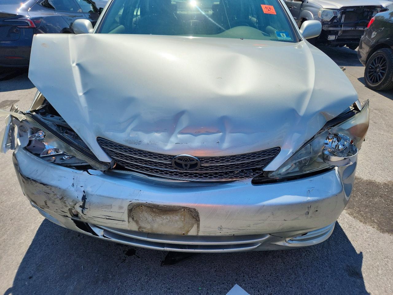 2002 Toyota Camry Silver vin: JTDBF30K820034216