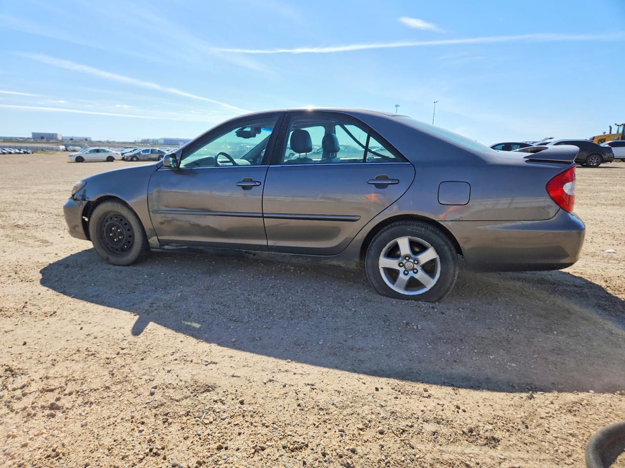2002 Toyota Camry Le V6 Gray vin: JTDBF30K920033818