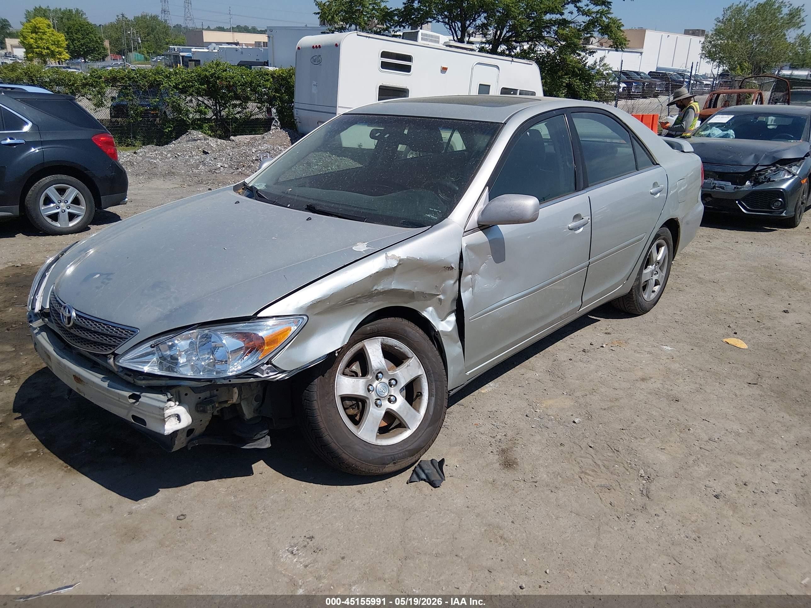 2002 Toyota Camry Se V6 Silver vin: JTDBF32K020037995