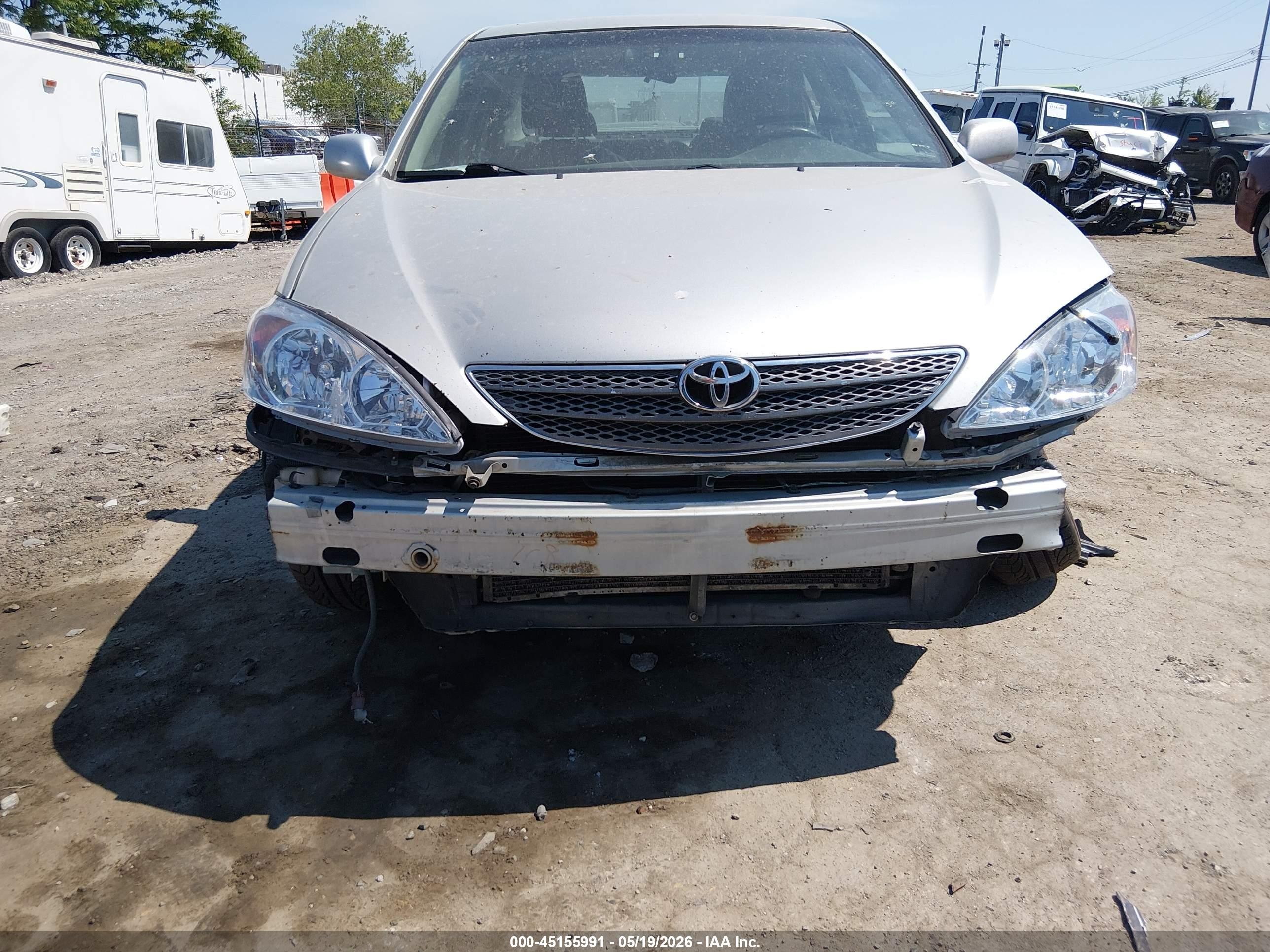 2002 Toyota Camry Se V6 Silver vin: JTDBF32K020037995