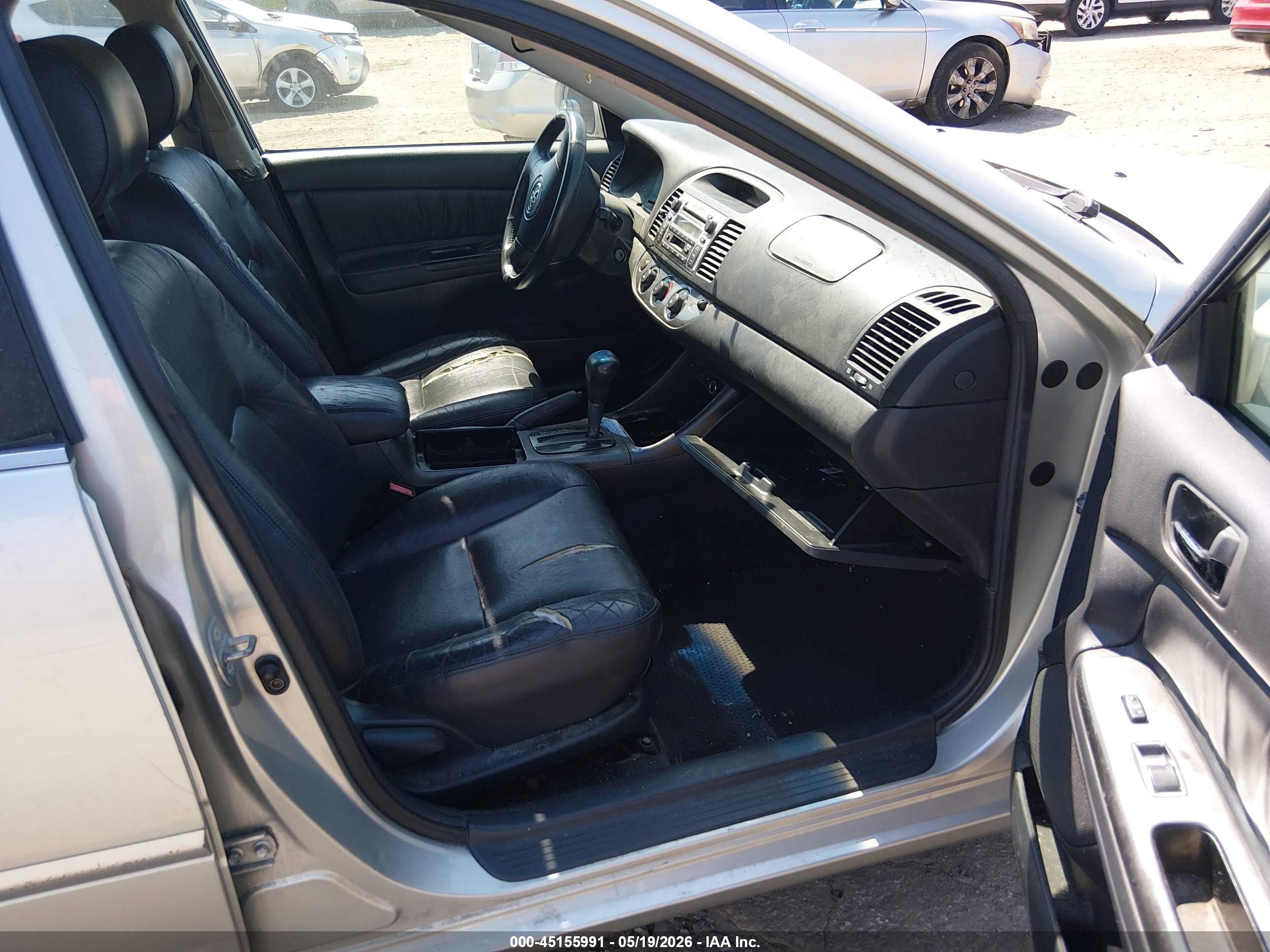 2002 Toyota Camry Se V6 Silver vin: JTDBF32K020037995