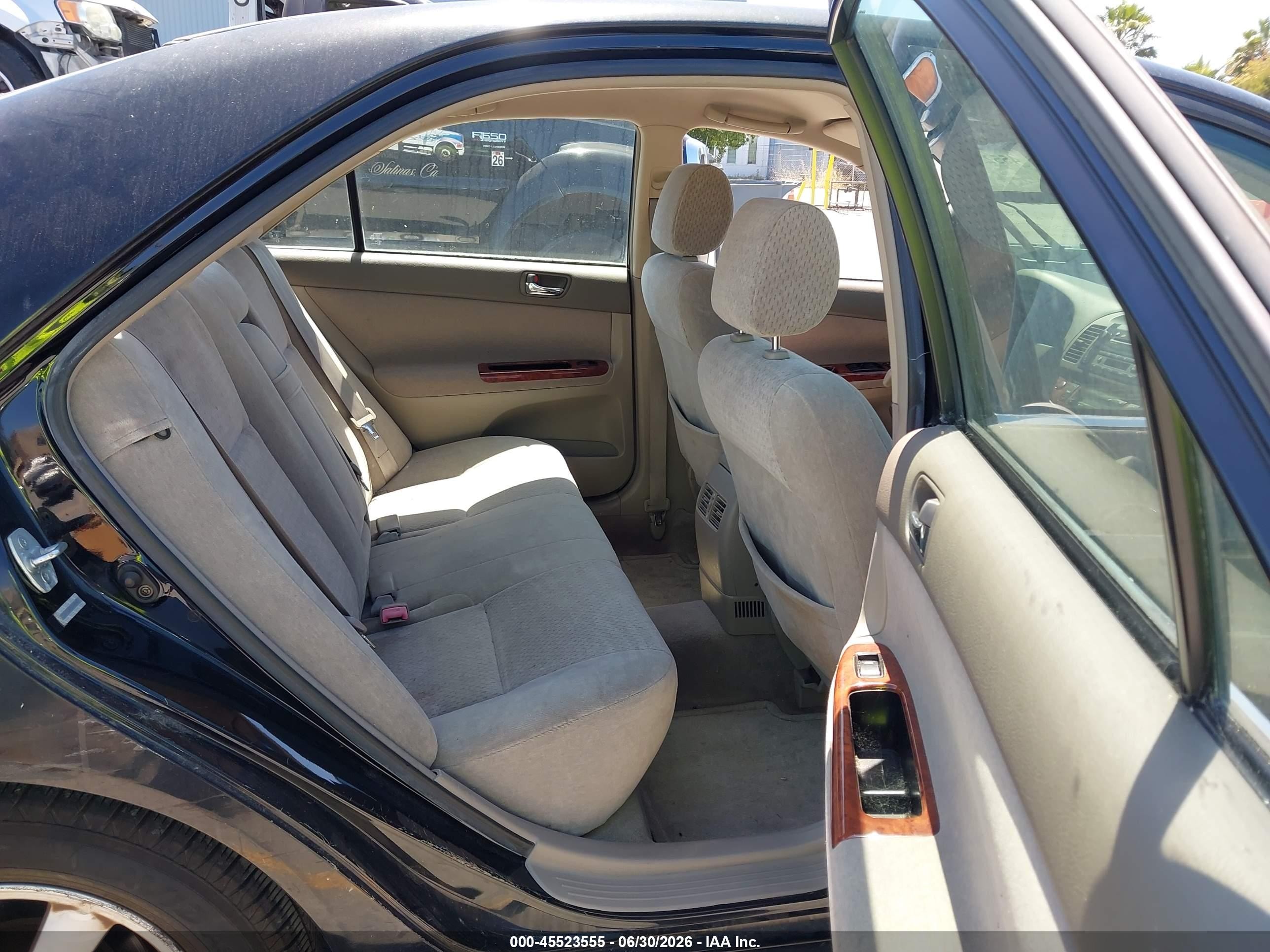 2003 Toyota Camry Xle V6 Black vin: JTDBF32K030098653