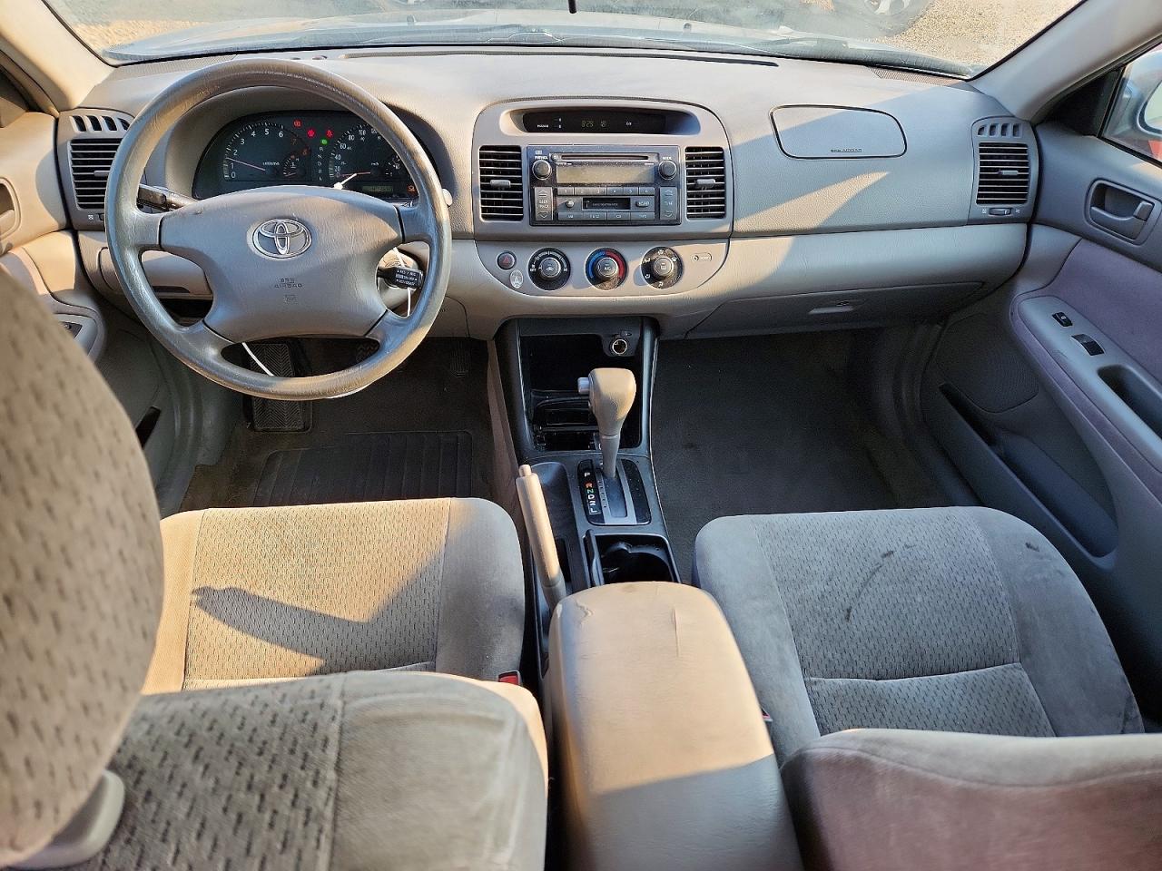 2002 Toyota Camry Le V6 Gray vin: JTDBF32K220052630