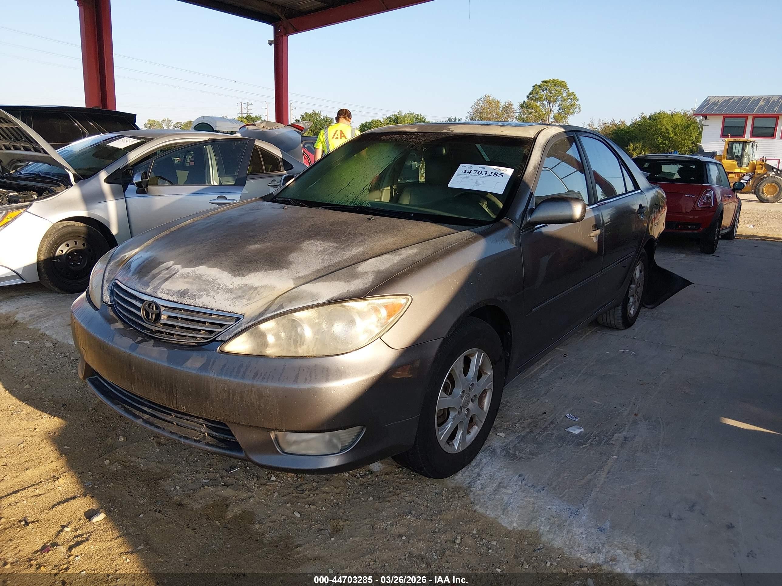 2006 Toyota Camry Xle V6 Gray vin: JTDBF32K660169634