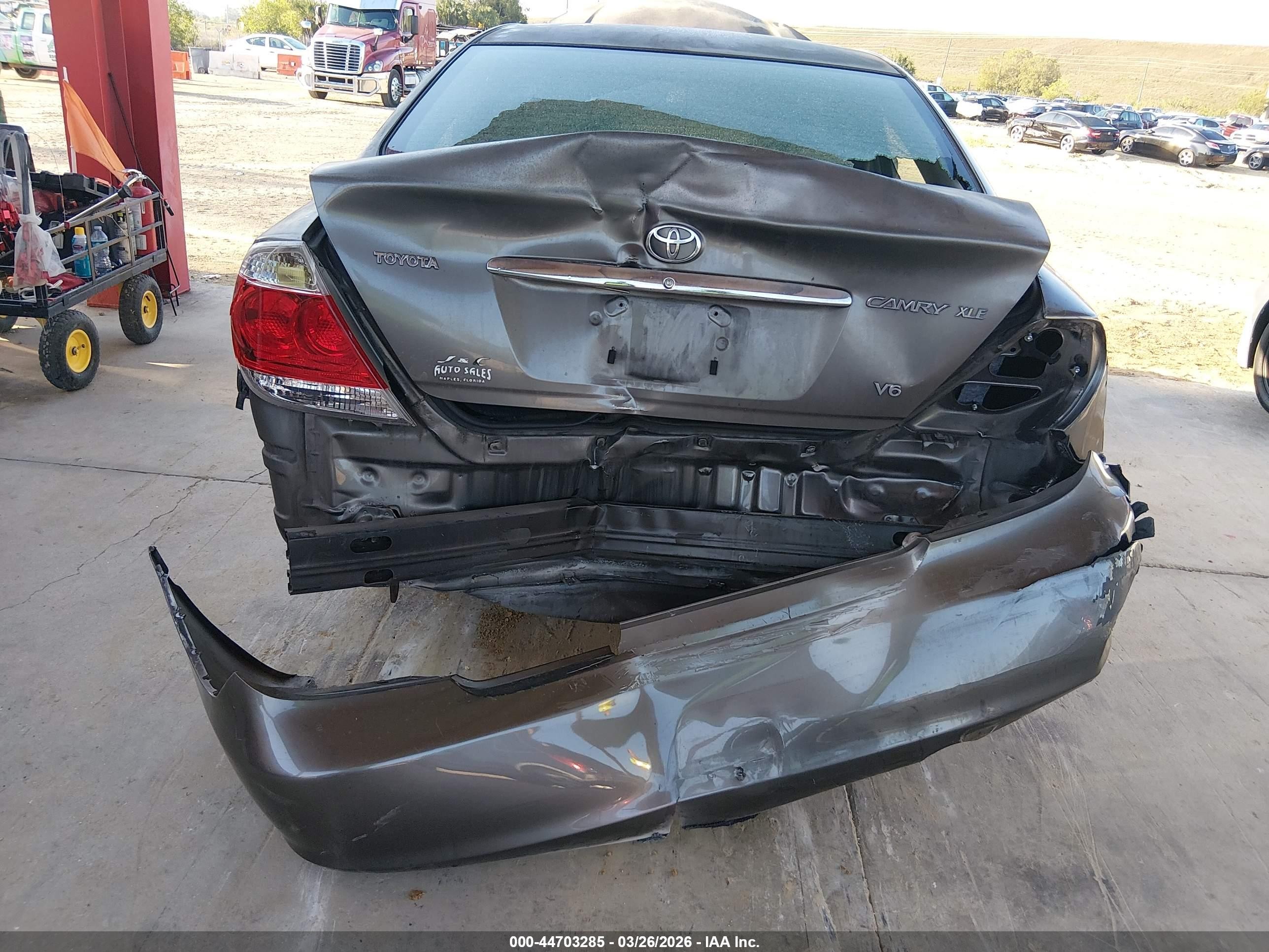 2006 Toyota Camry Xle V6 Gray vin: JTDBF32K660169634