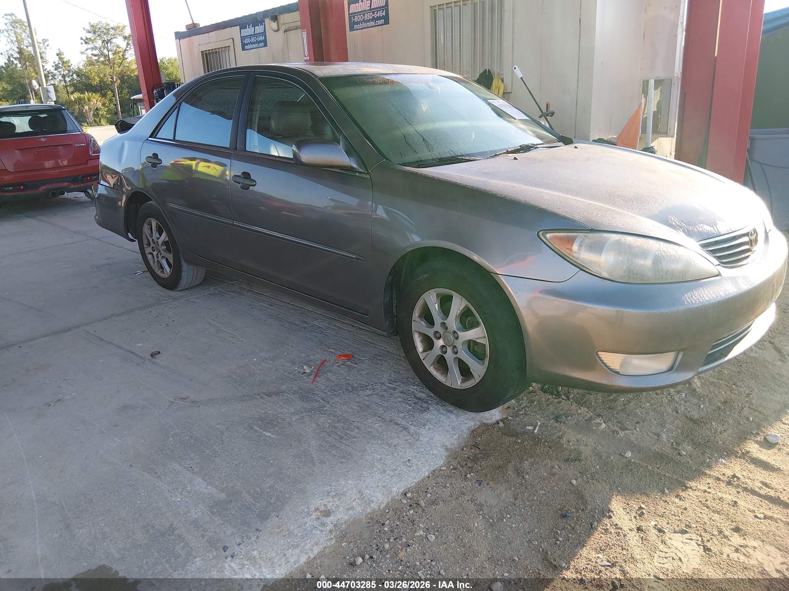 2006 Toyota Camry Xle V6 Gray vin: JTDBF32K660169634