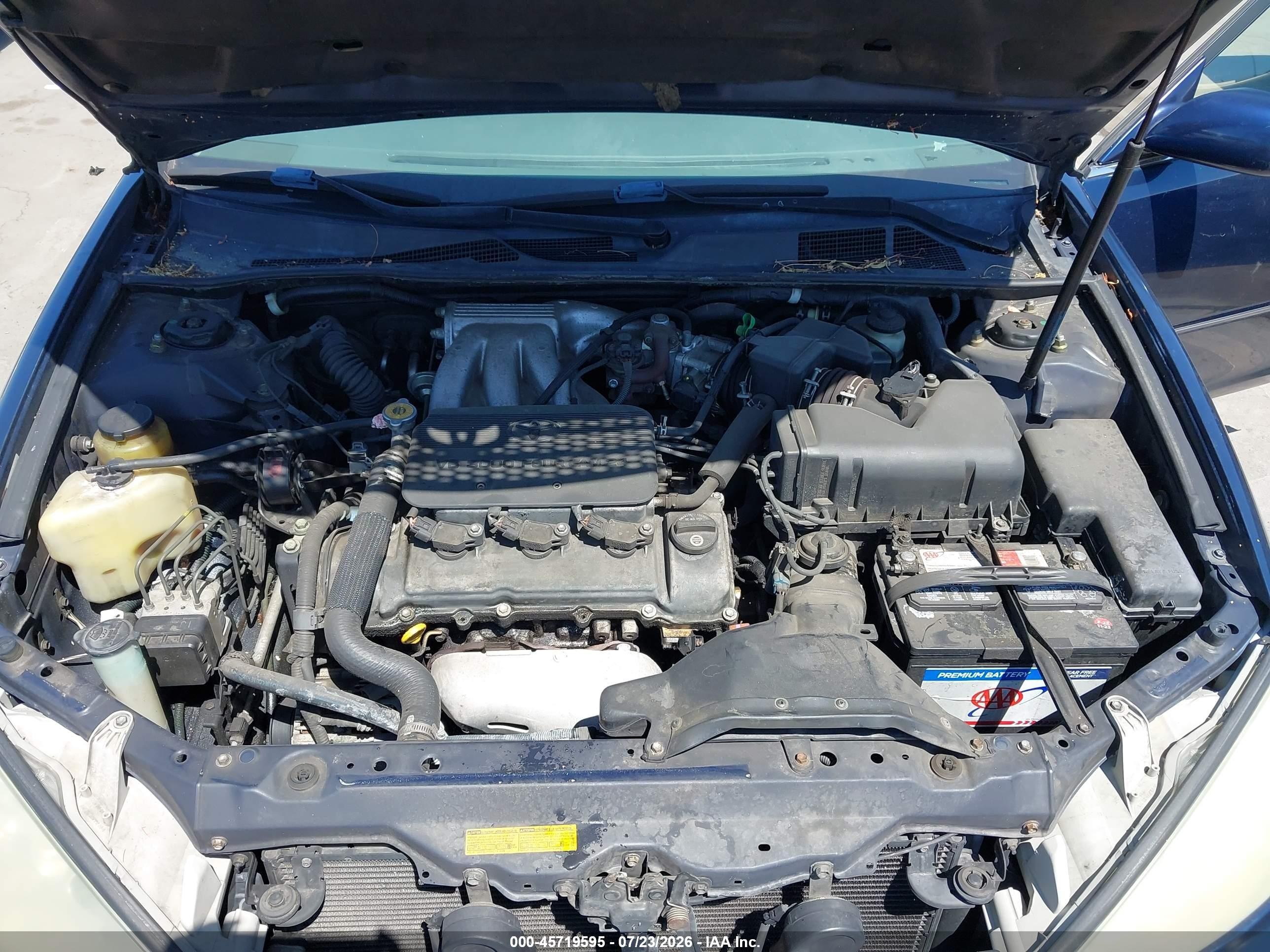 2002 Toyota Camry Xle Blue vin: JTDBF32K920084491