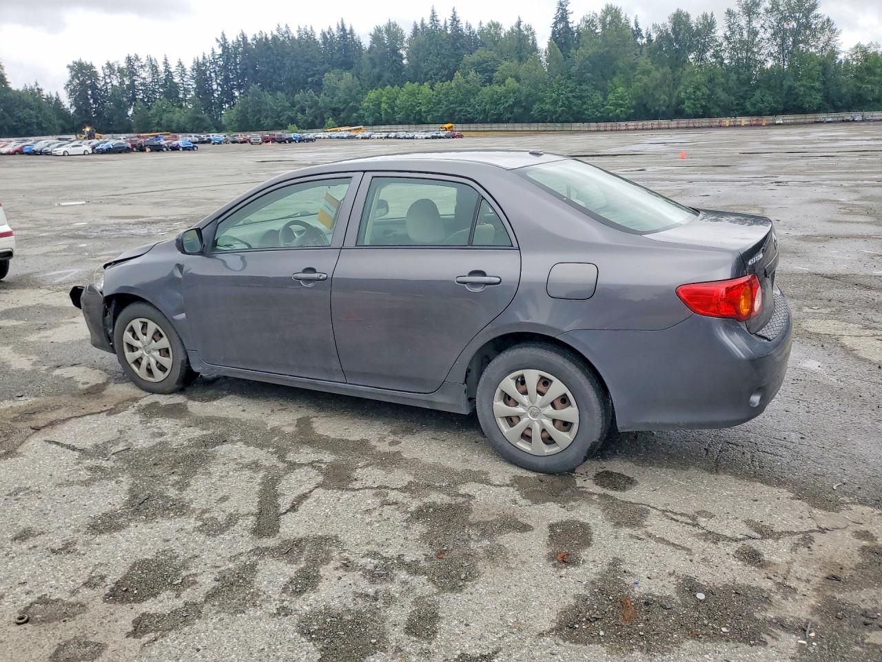 2009 Toyota Corolla Le Gray vin: JTDBL40E09J010165