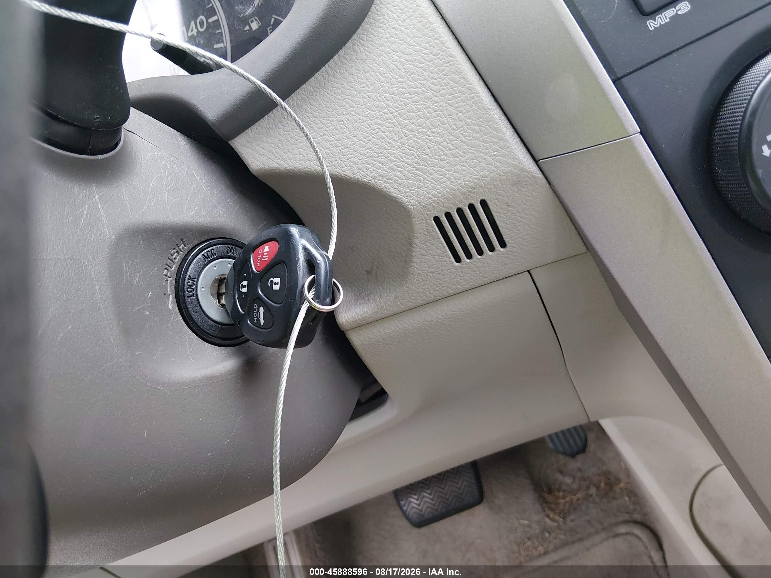 2009 Toyota Corolla Le Белый vin: JTDBL40E199033522