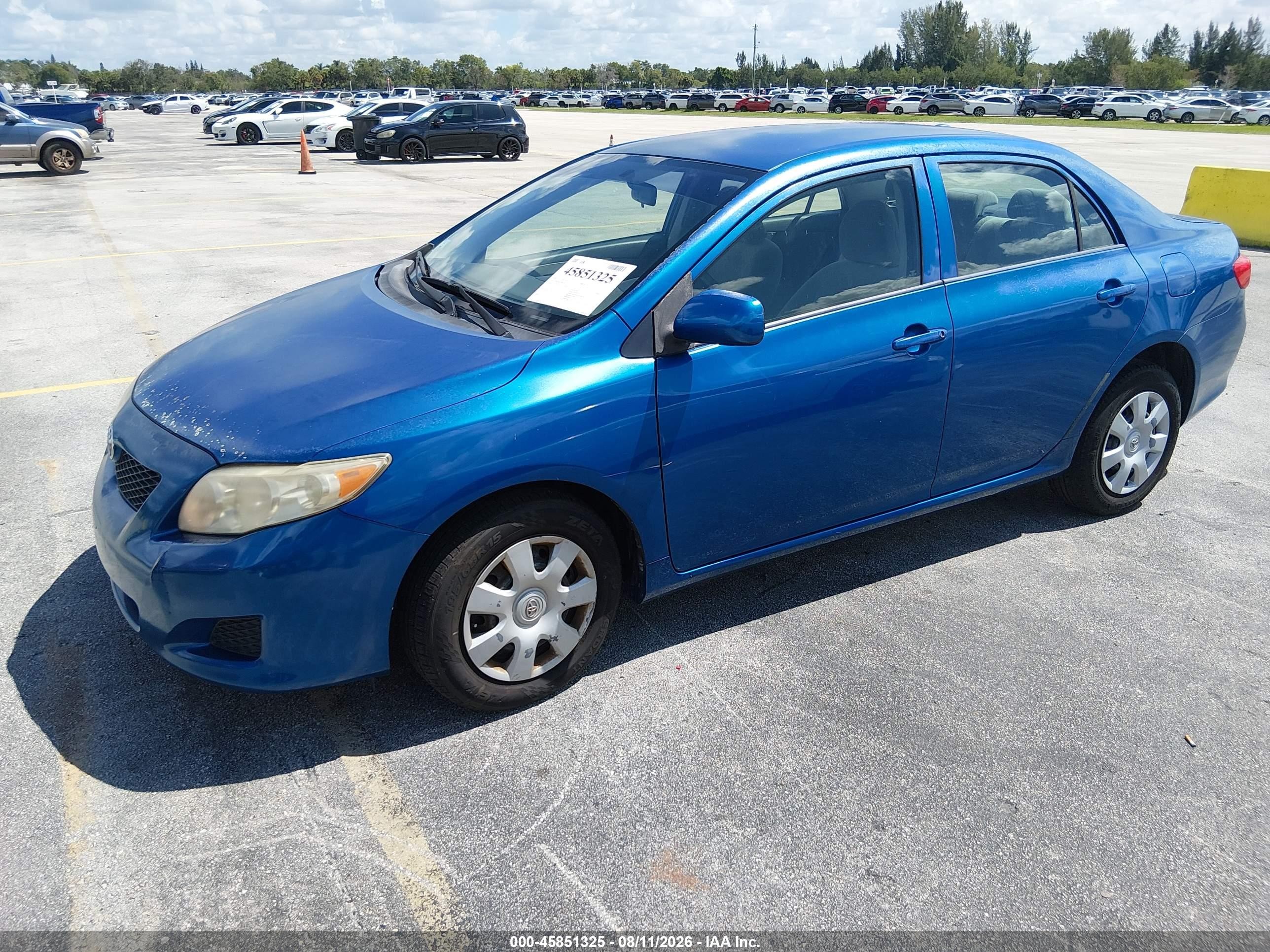 2009 Toyota Corolla Le Blue vin: JTDBL40E199052149