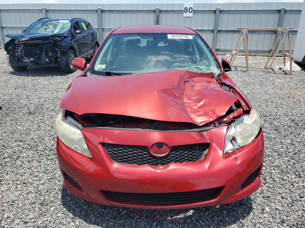 2009 Toyota Corolla Le Red vin: JTDBL40E199070490