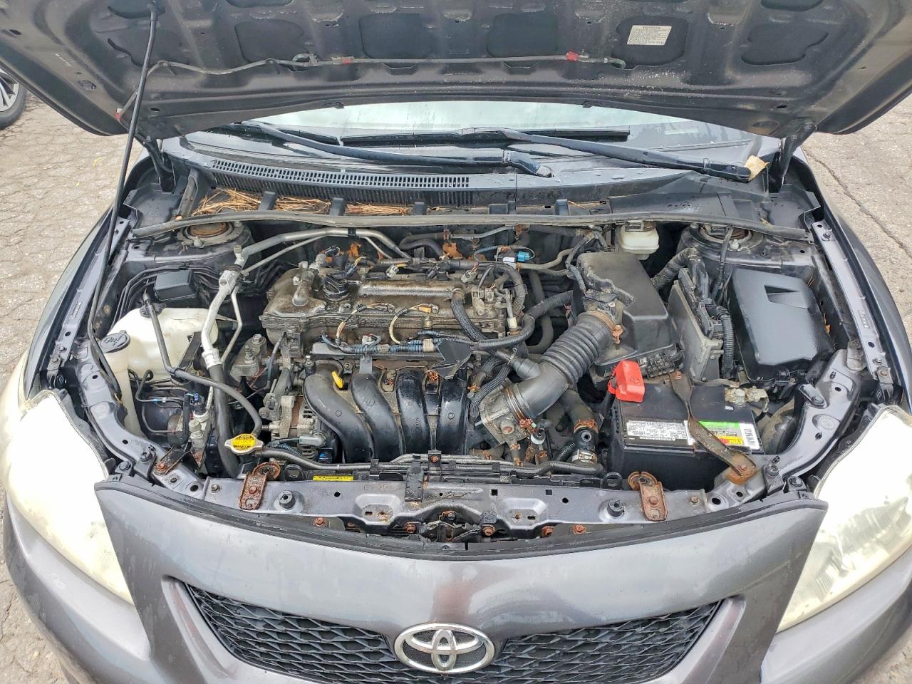 2009 Toyota Corolla Base Gray vin: JTDBL40E199079352