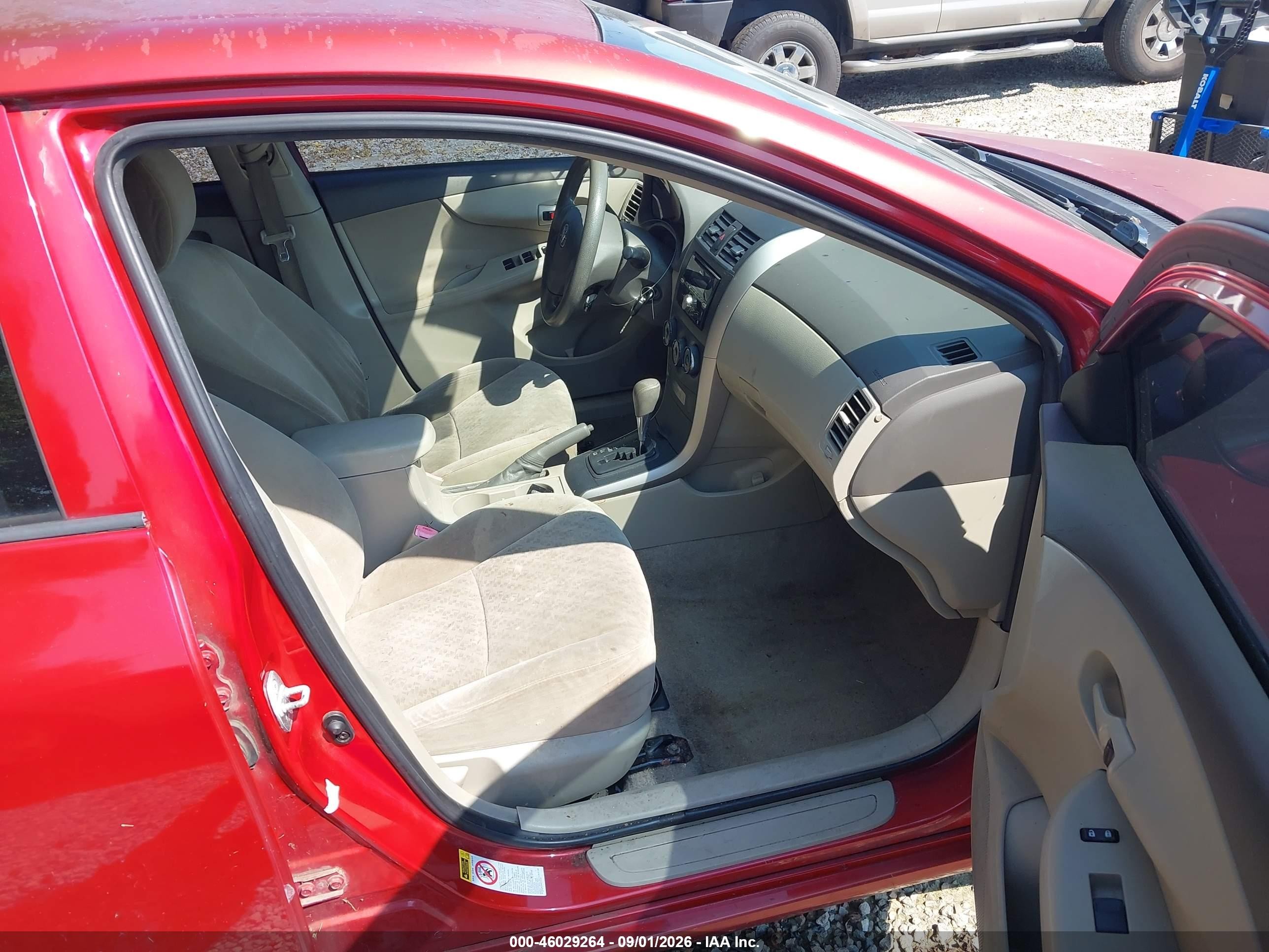 2009 Toyota Corolla Le Красный vin: JTDBL40E299063399