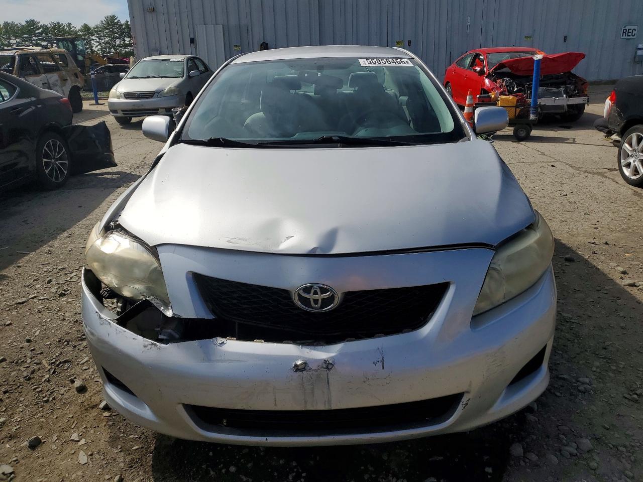2009 Toyota Corolla Le Silver vin: JTDBL40E299079408