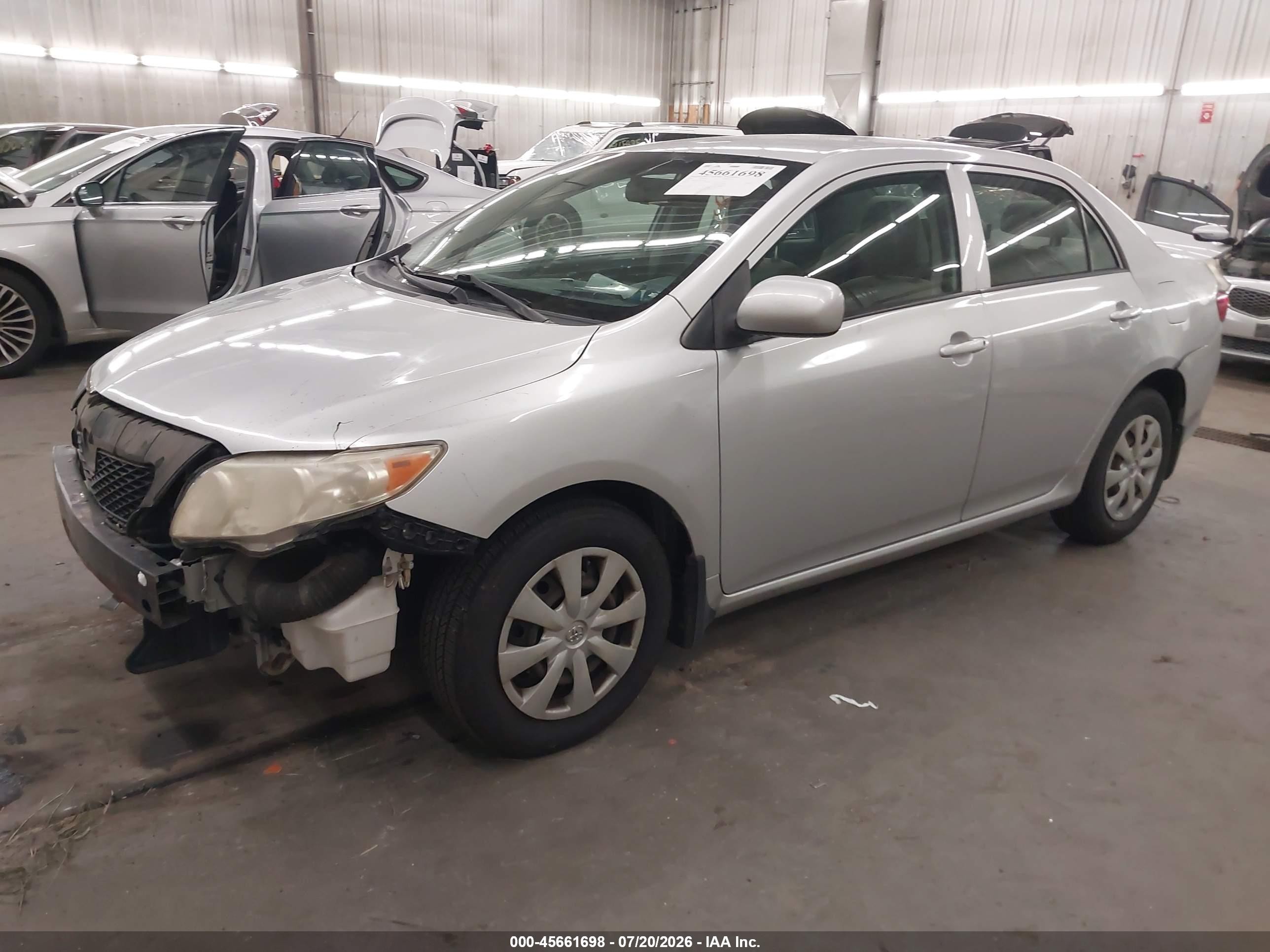 2009 Toyota Corolla Le Silver vin: JTDBL40E29J031602