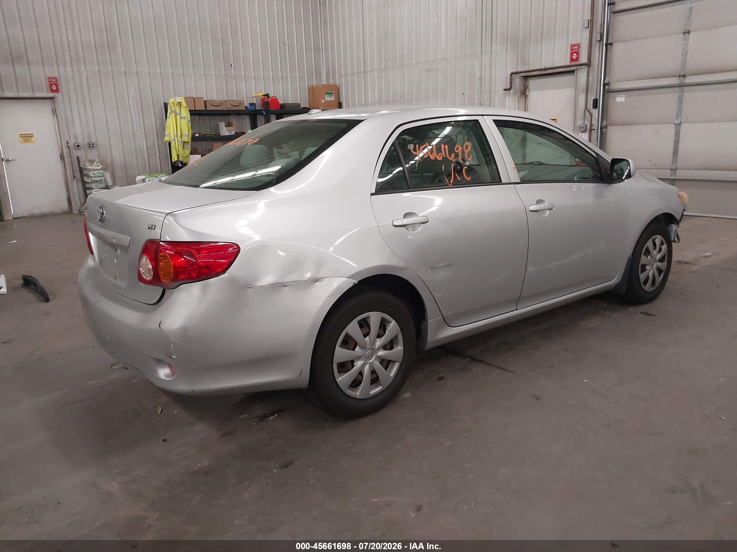 2009 Toyota Corolla Le Silver vin: JTDBL40E29J031602