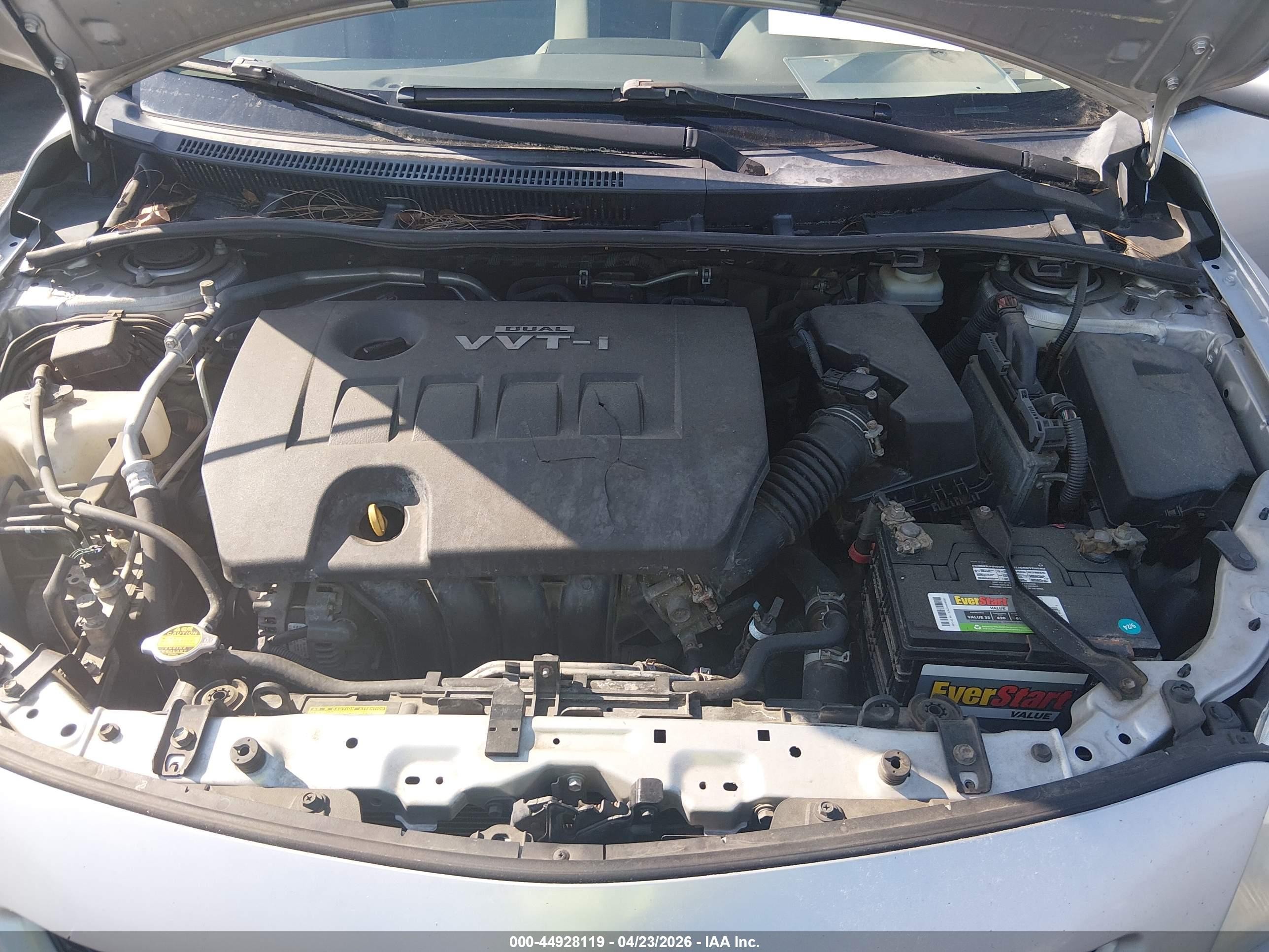 2009 Toyota Corolla Le Silver vin: JTDBL40E39J024447