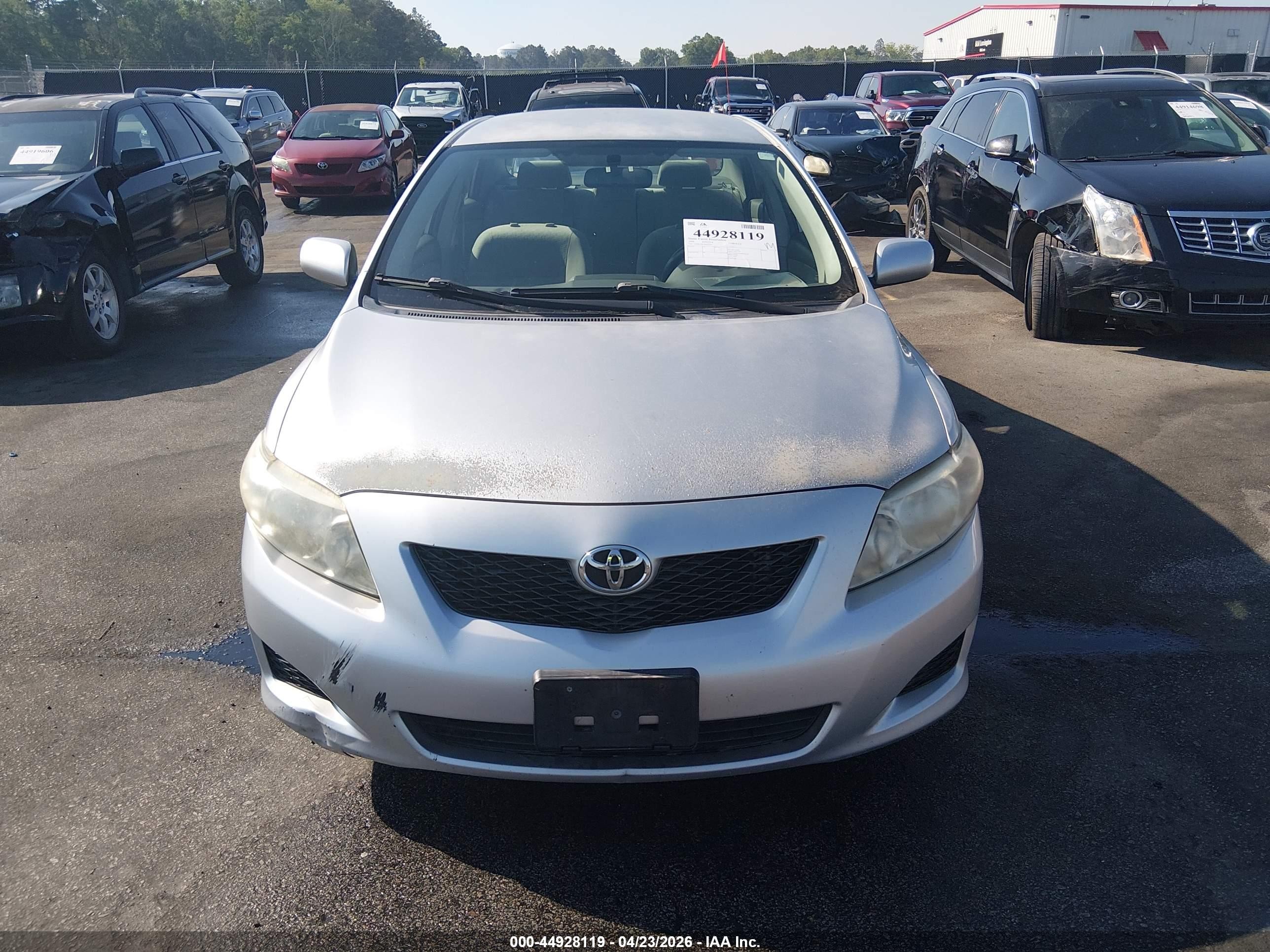 2009 Toyota Corolla Le Silver vin: JTDBL40E39J024447