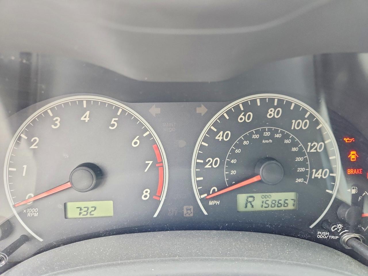 2009 Toyota Corolla Le Red vin: JTDBL40E499020876