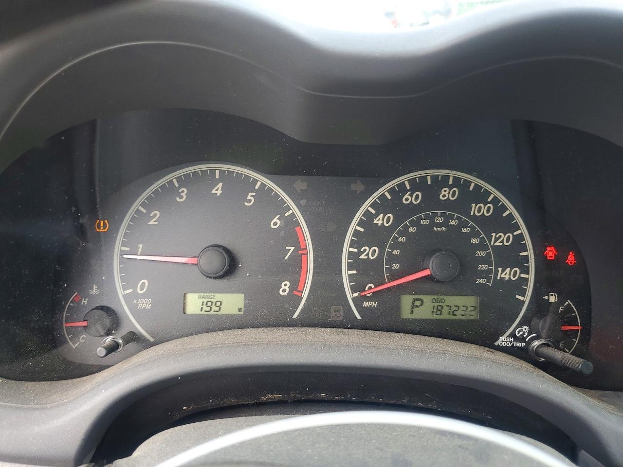2009 Toyota Corolla Le Silver vin: JTDBL40E499060357